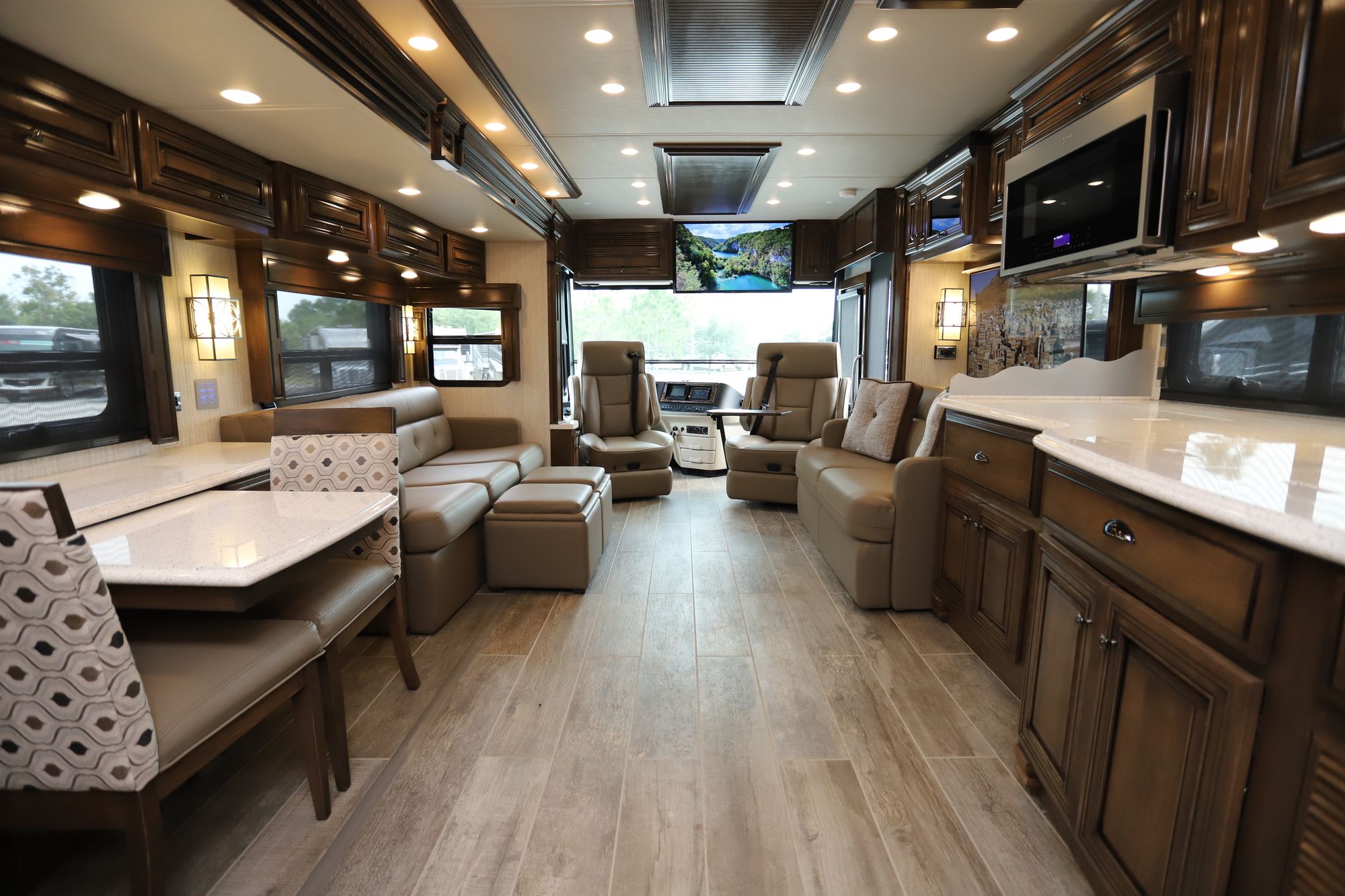 Used 2019 Newmar Dutch Star 3736 Class A  For Sale