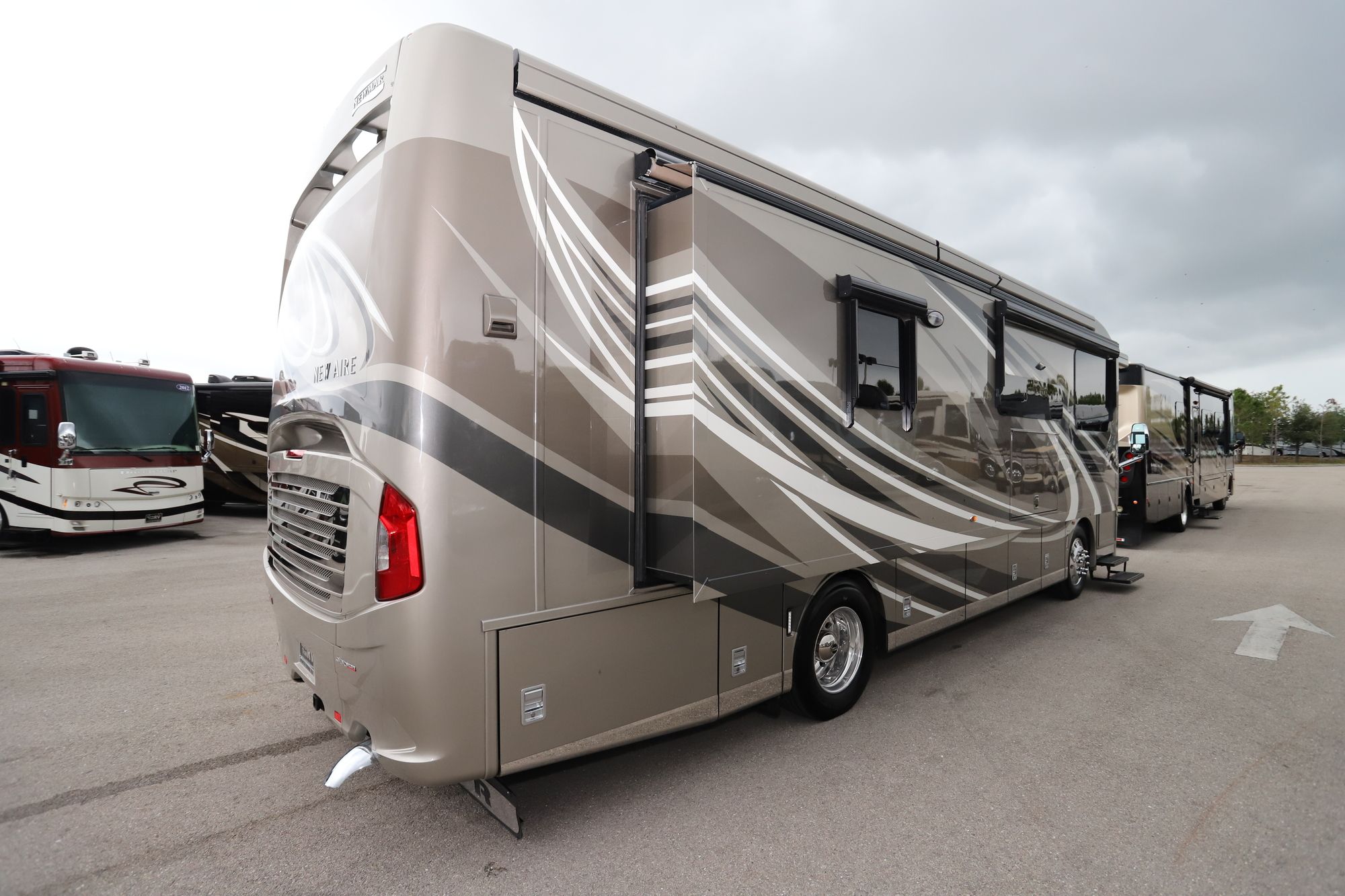 Used 2019 Newmar New Aire 3343 Class A  For Sale