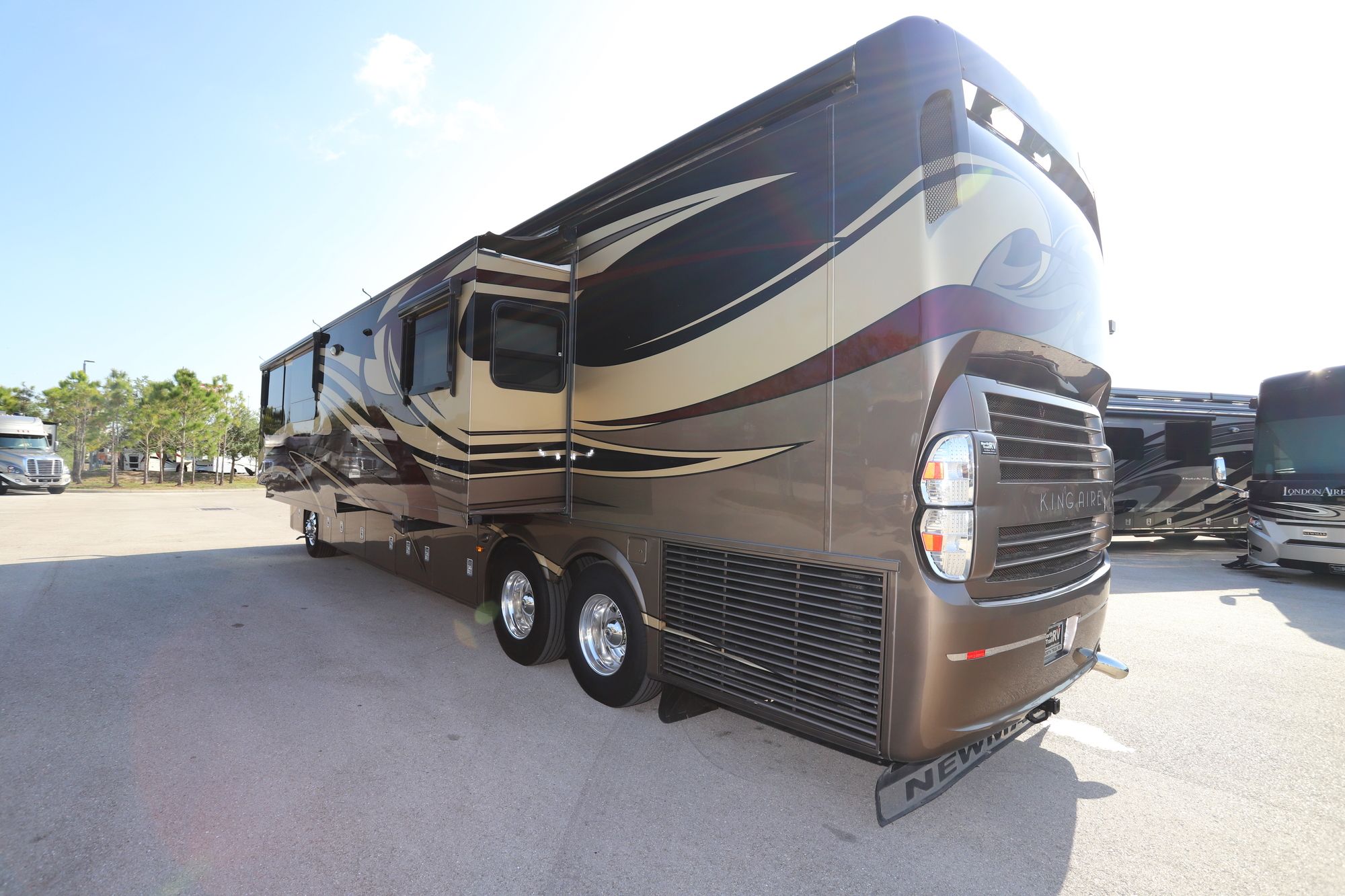 Used 2013 Newmar King Aire 4584 Class A  For Sale