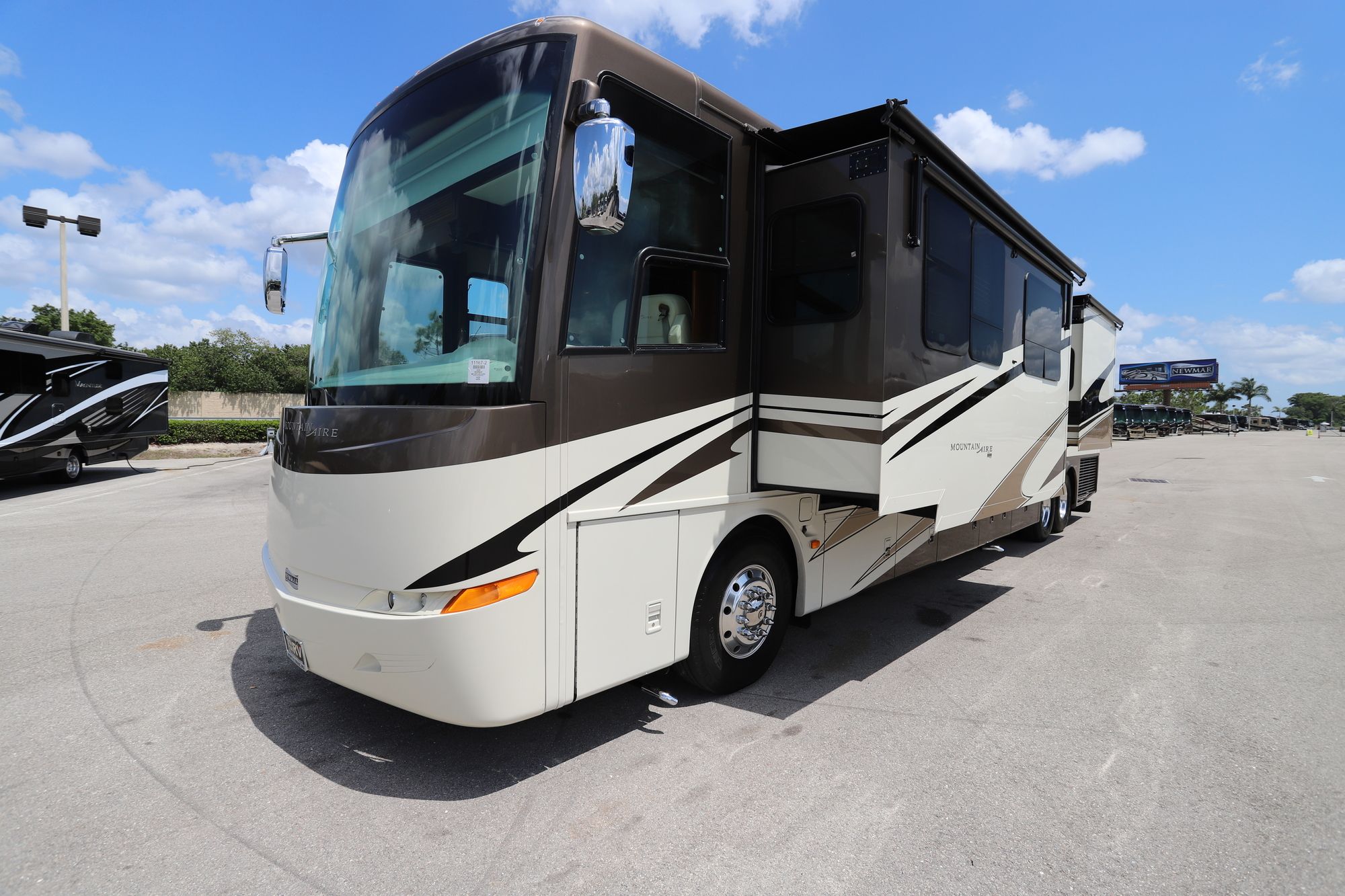 Used 2008 Newmar Mountain Aire 4528 Class A  For Sale