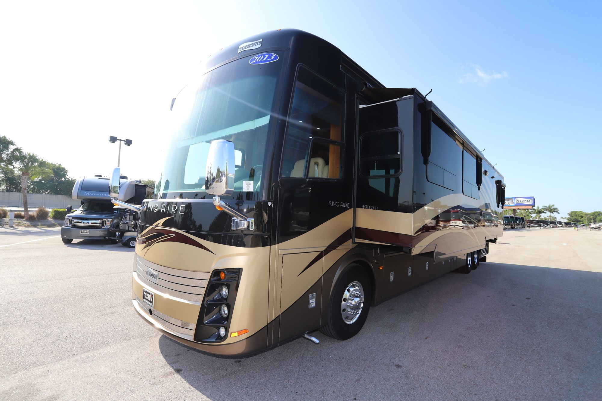 Used 2013 Newmar King Aire 4584 Class A  For Sale