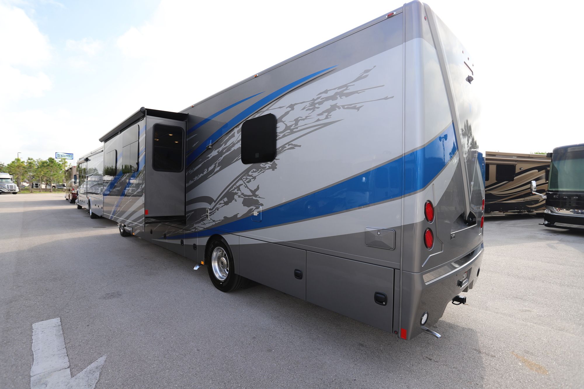 New 2021 Renegade Rv Valencia 38RB Super C  For Sale