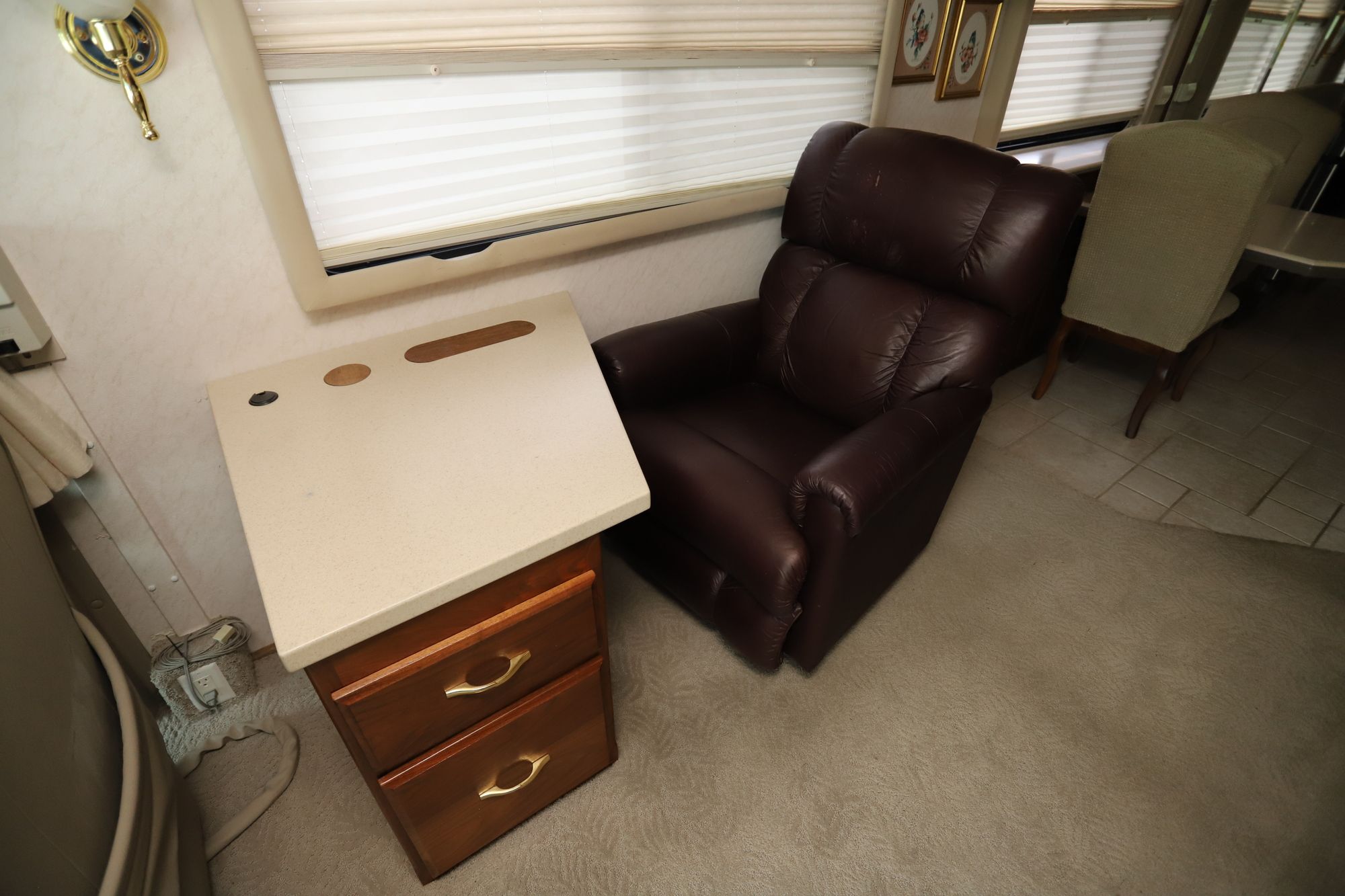 Used 2002 Holiday Rambler Navigator 45DCDS Class A  For Sale