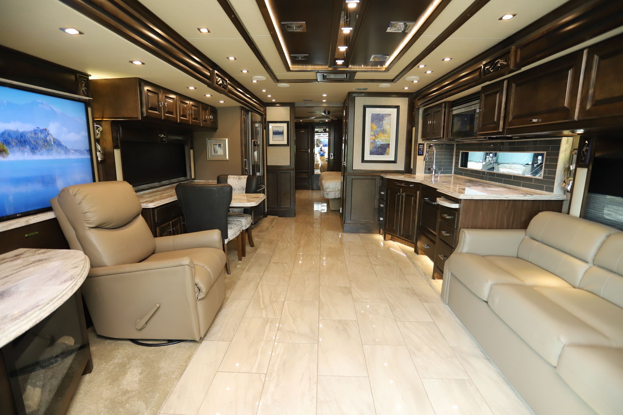 Used 2019 Tiffin Motor Homes Phaeton 40IH Class A  For Sale