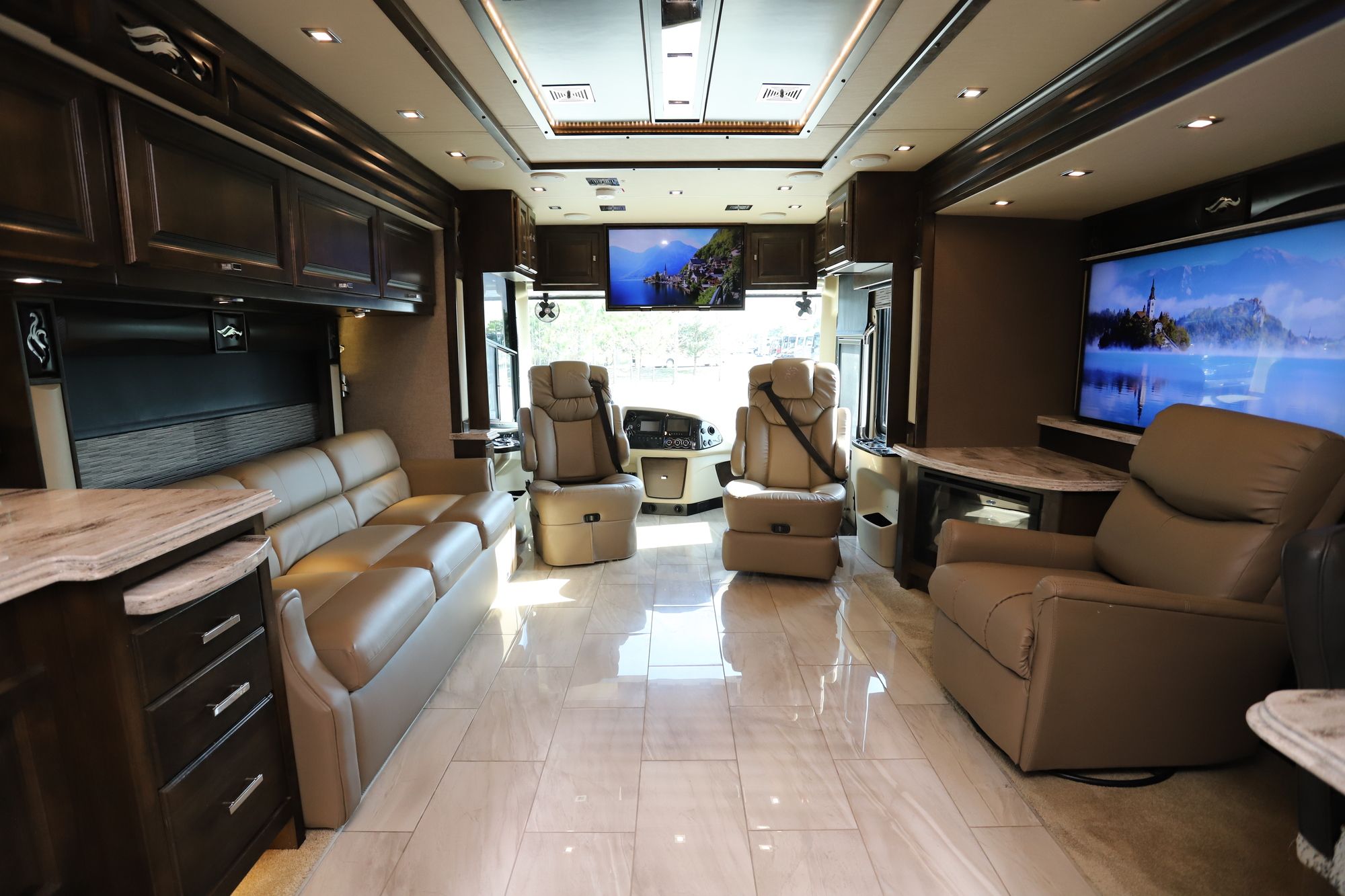 Used 2019 Tiffin Motor Homes Phaeton 40IH Class A  For Sale