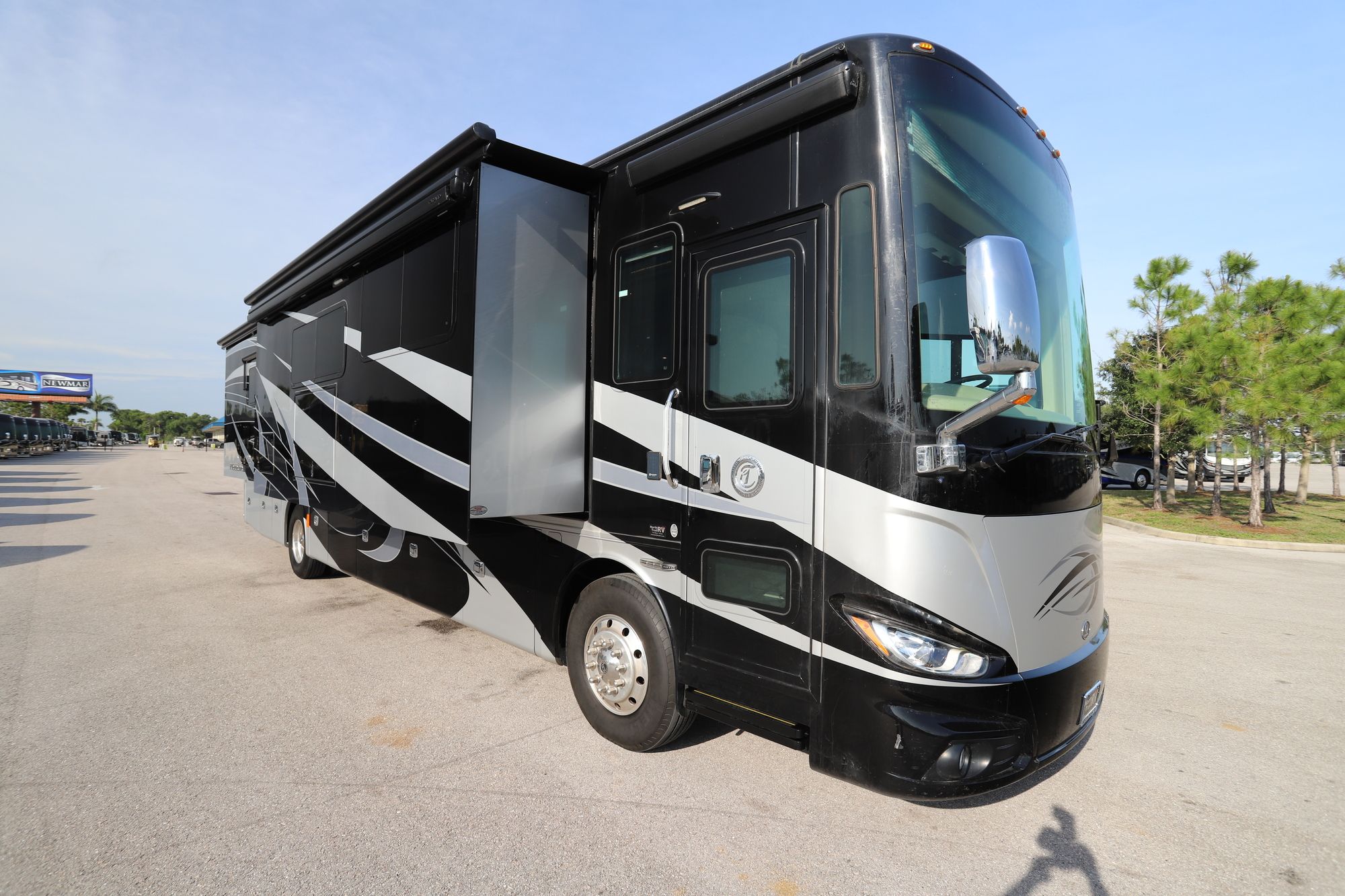 Used 2019 Tiffin Motor Homes Phaeton 40IH Class A  For Sale