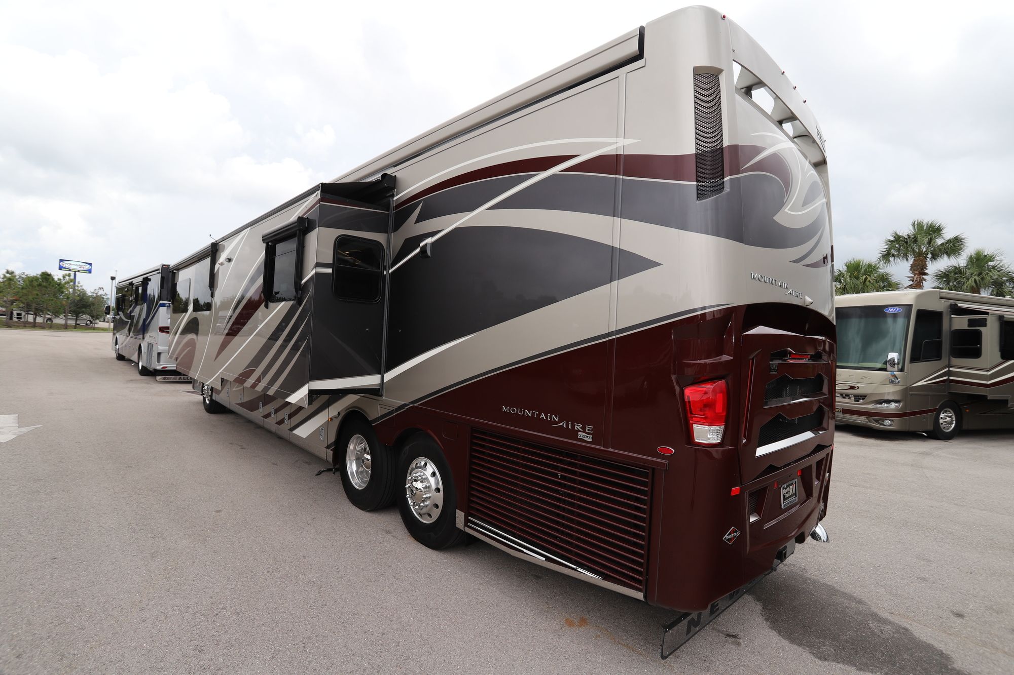 New 2020 Newmar Mountain Aire 4551 Class A  For Sale