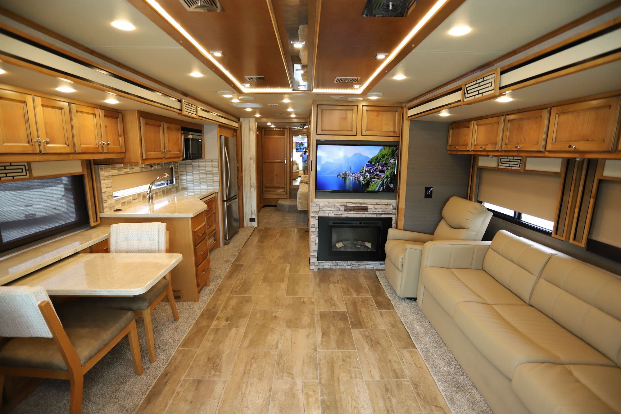 Used 2020 Tiffin Motor Homes Allegro Red 33AA Class A  For Sale