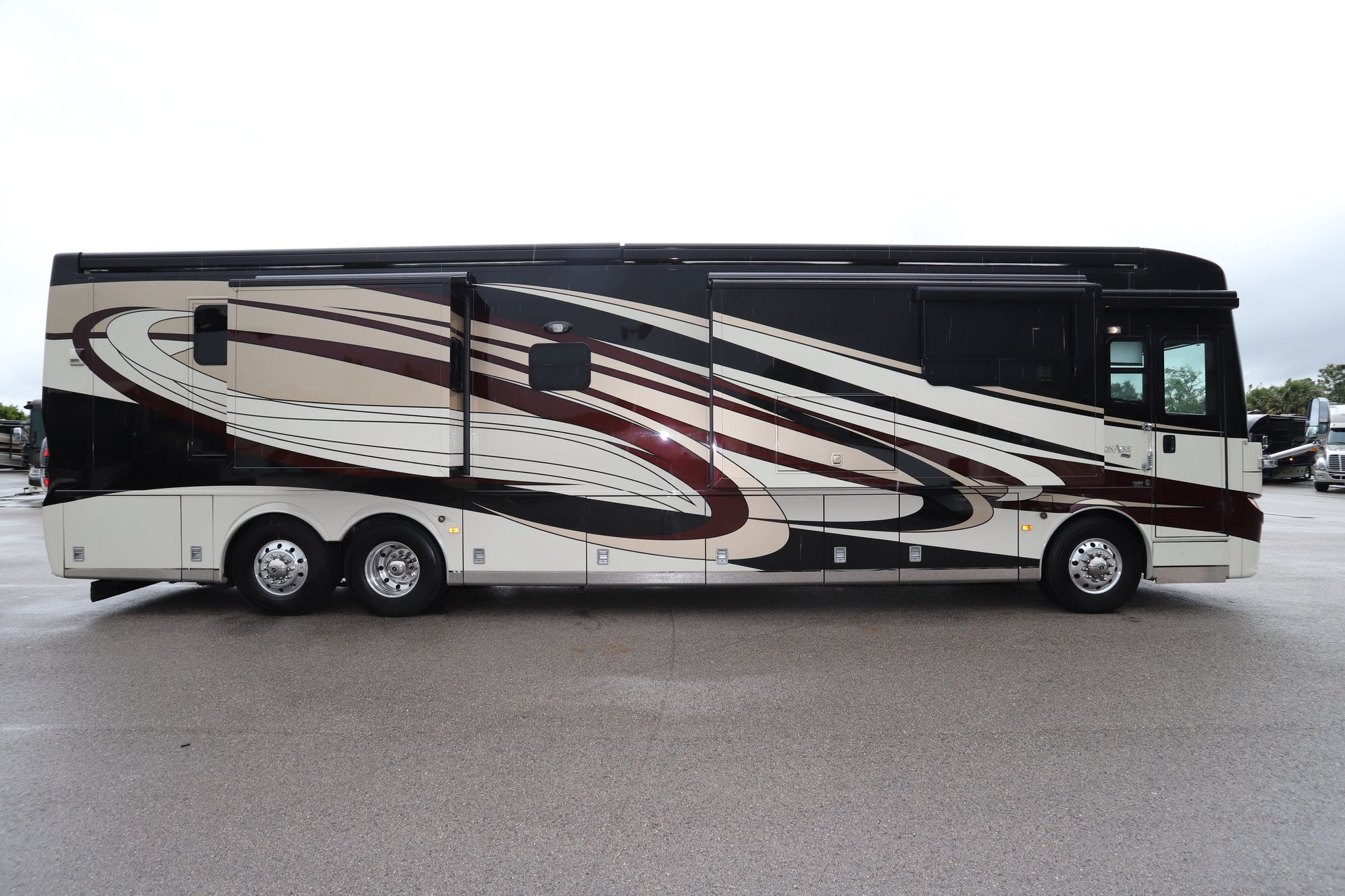 Used 2017 Newmar London Aire 4535 Class A  For Sale