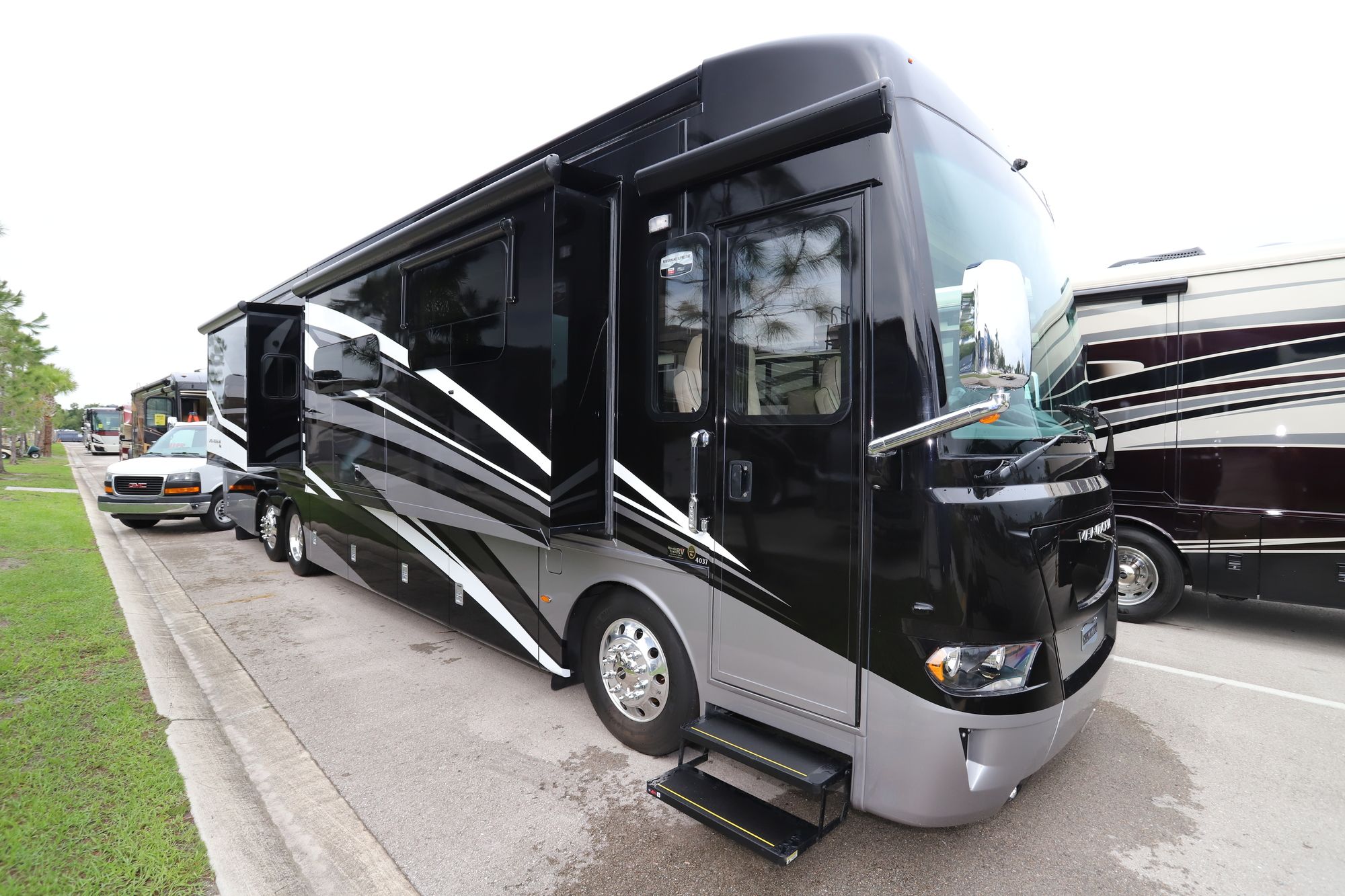 New 2020 Newmar Ventana 4037 Class A  For Sale