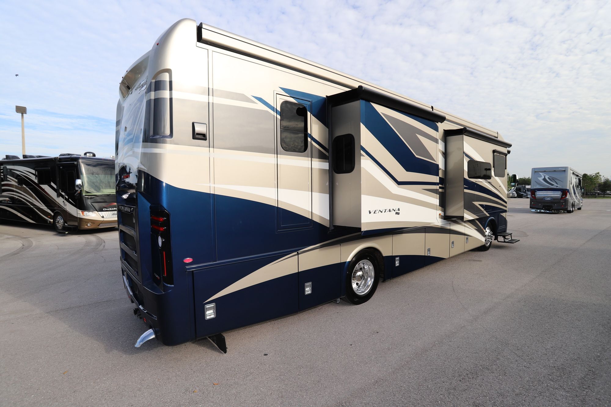New 2020 Newmar Ventana 3709 Class A  For Sale