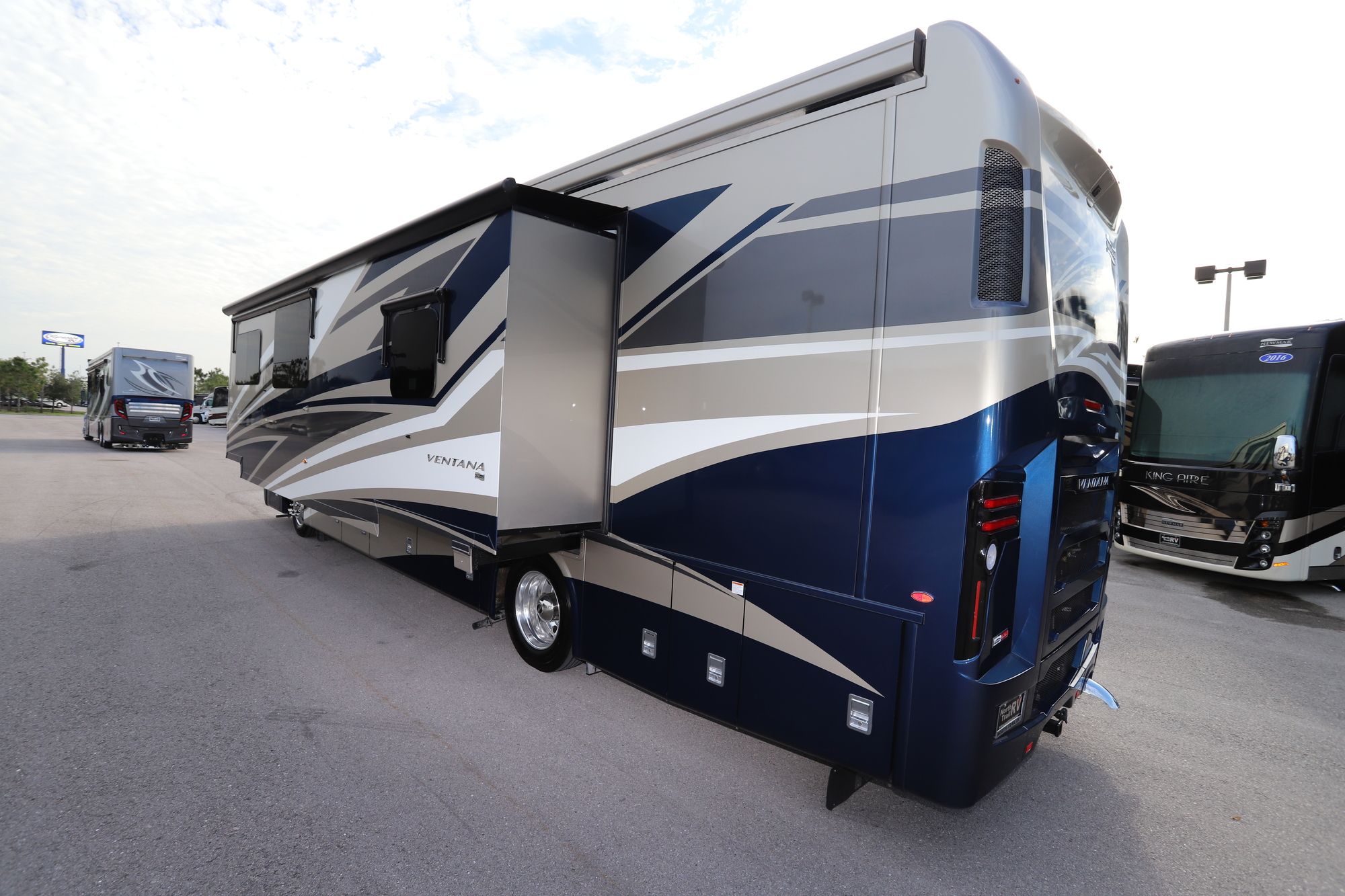 New 2020 Newmar Ventana 3709 Class A  For Sale