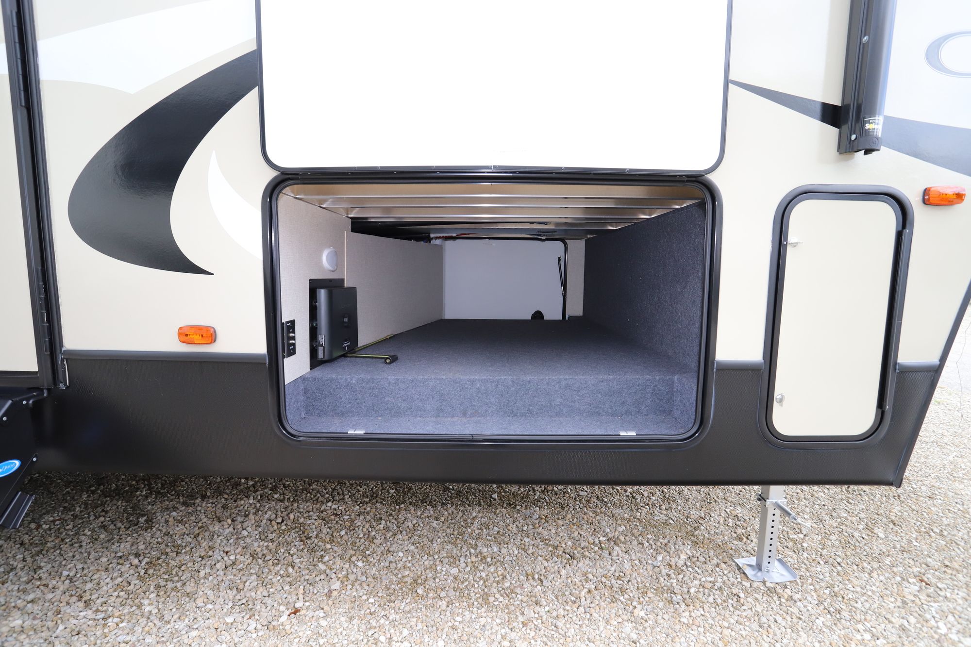 Used 2019 Keystone Cougar 27SGS Fifth Wheel  For Sale