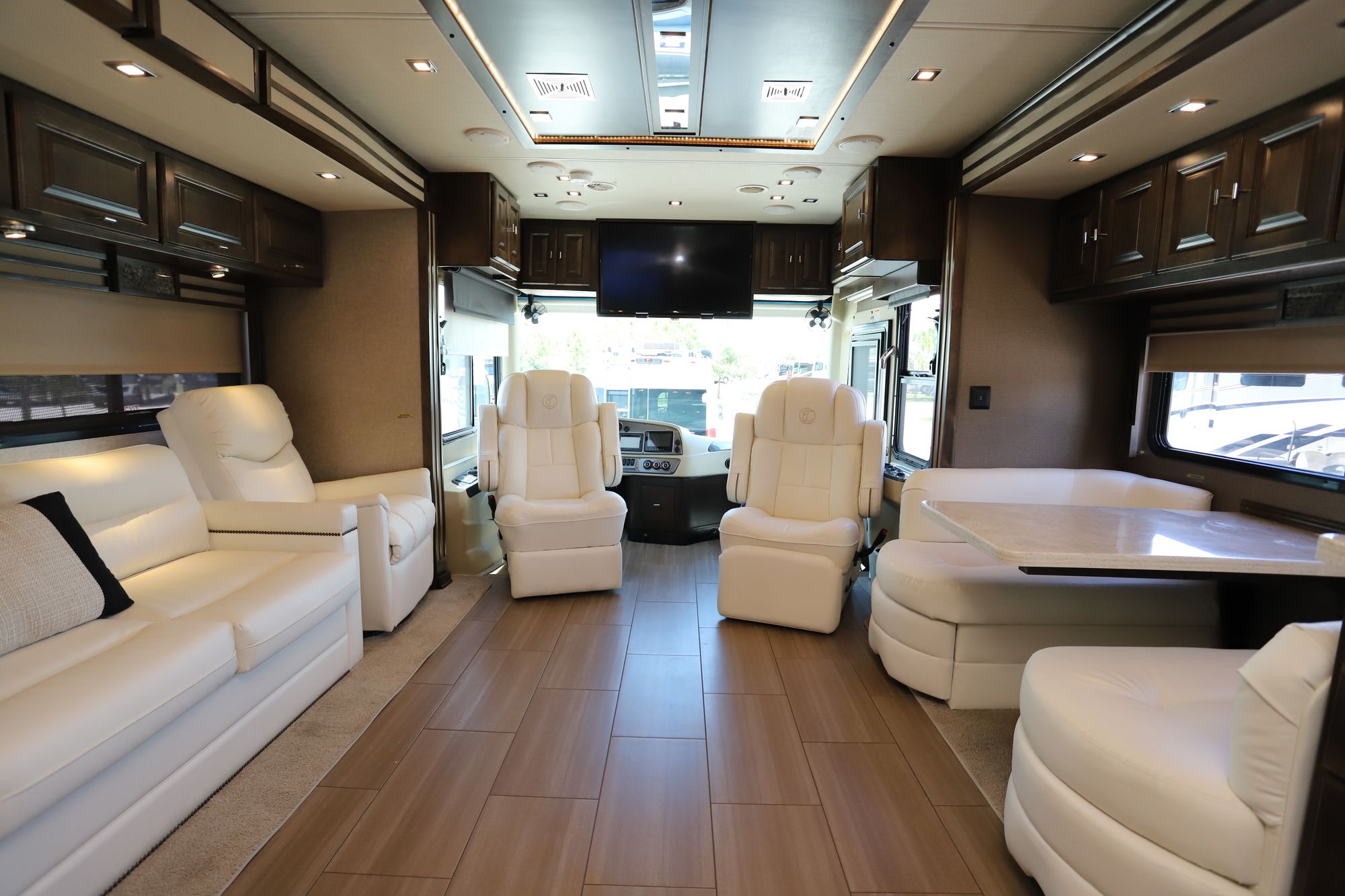 Used 2019 Tiffin Motor Homes Allegro Red 33AA Class A  For Sale