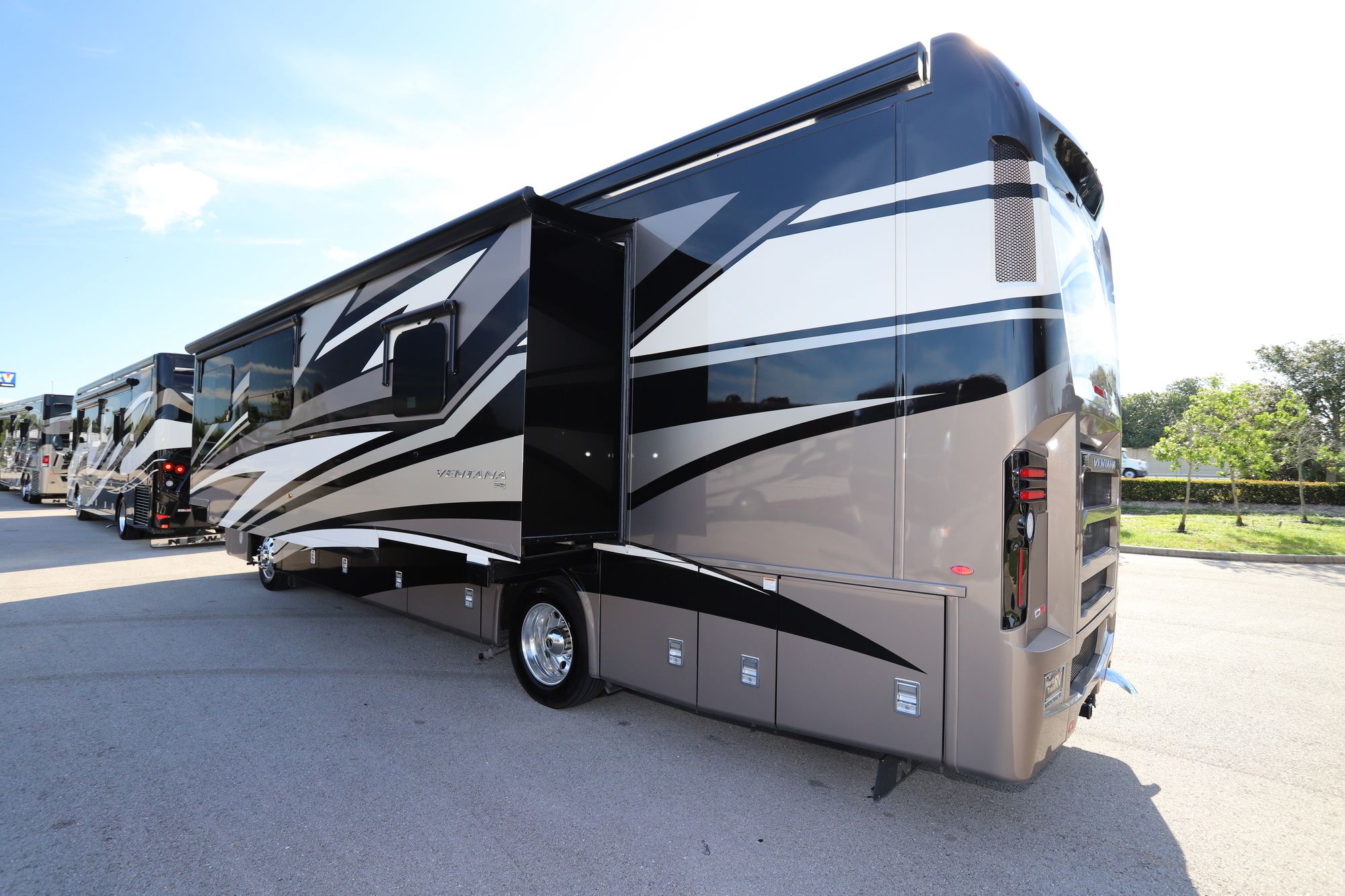 New 2020 Newmar Ventana 3709 Class A  For Sale