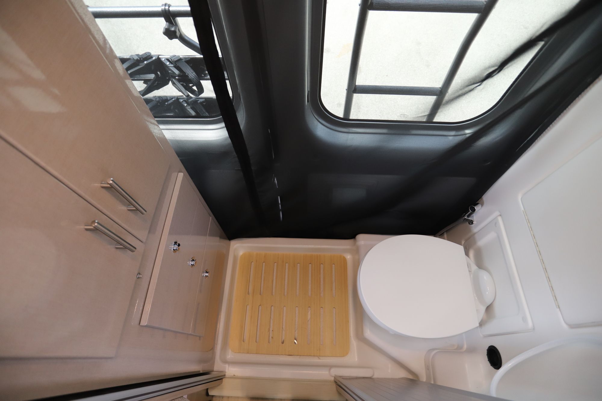 New 2021 Winnebago Travato 259K Class B  For Sale