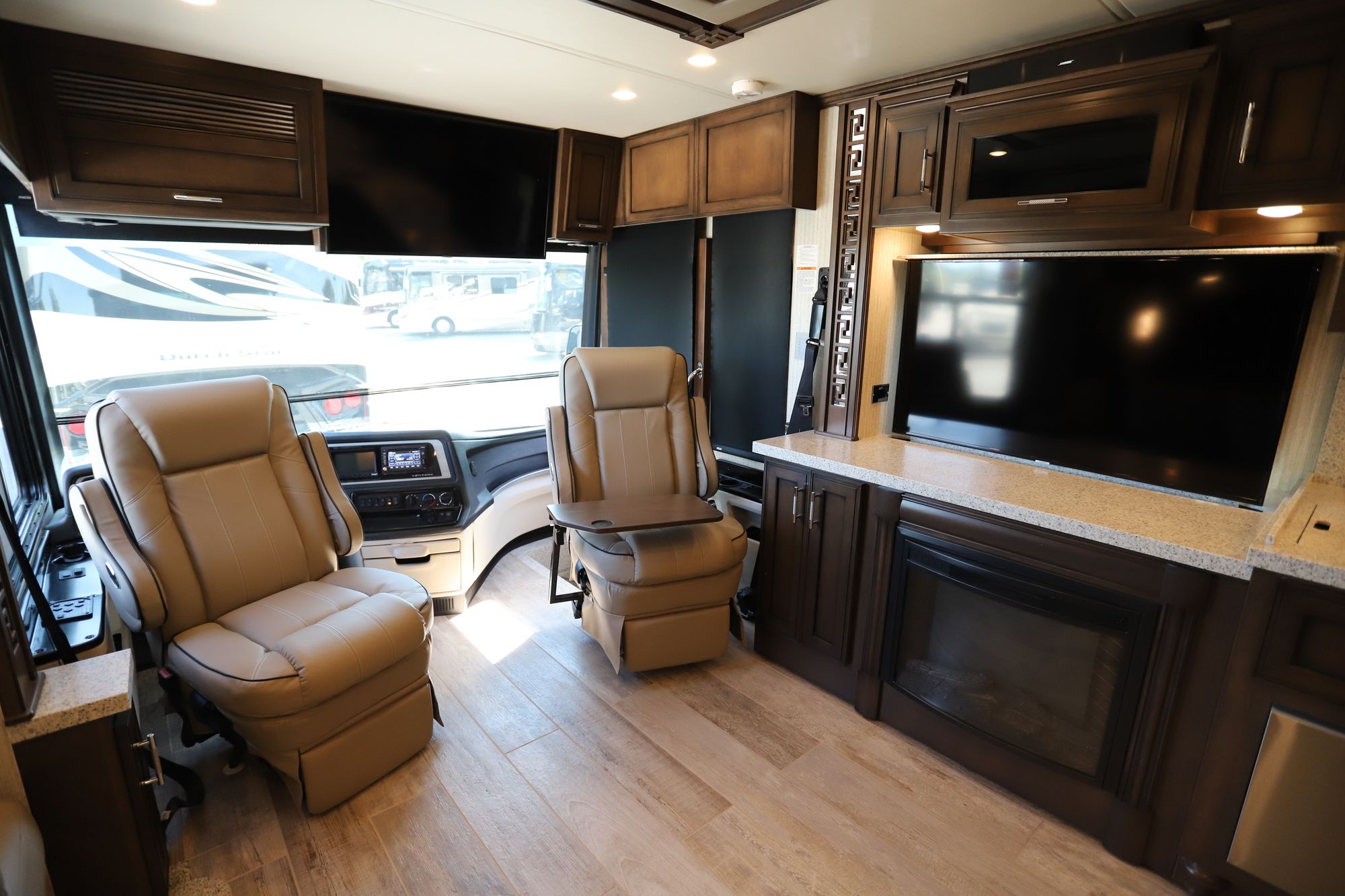 New 2020 Newmar Ventana 3709 Class A  For Sale