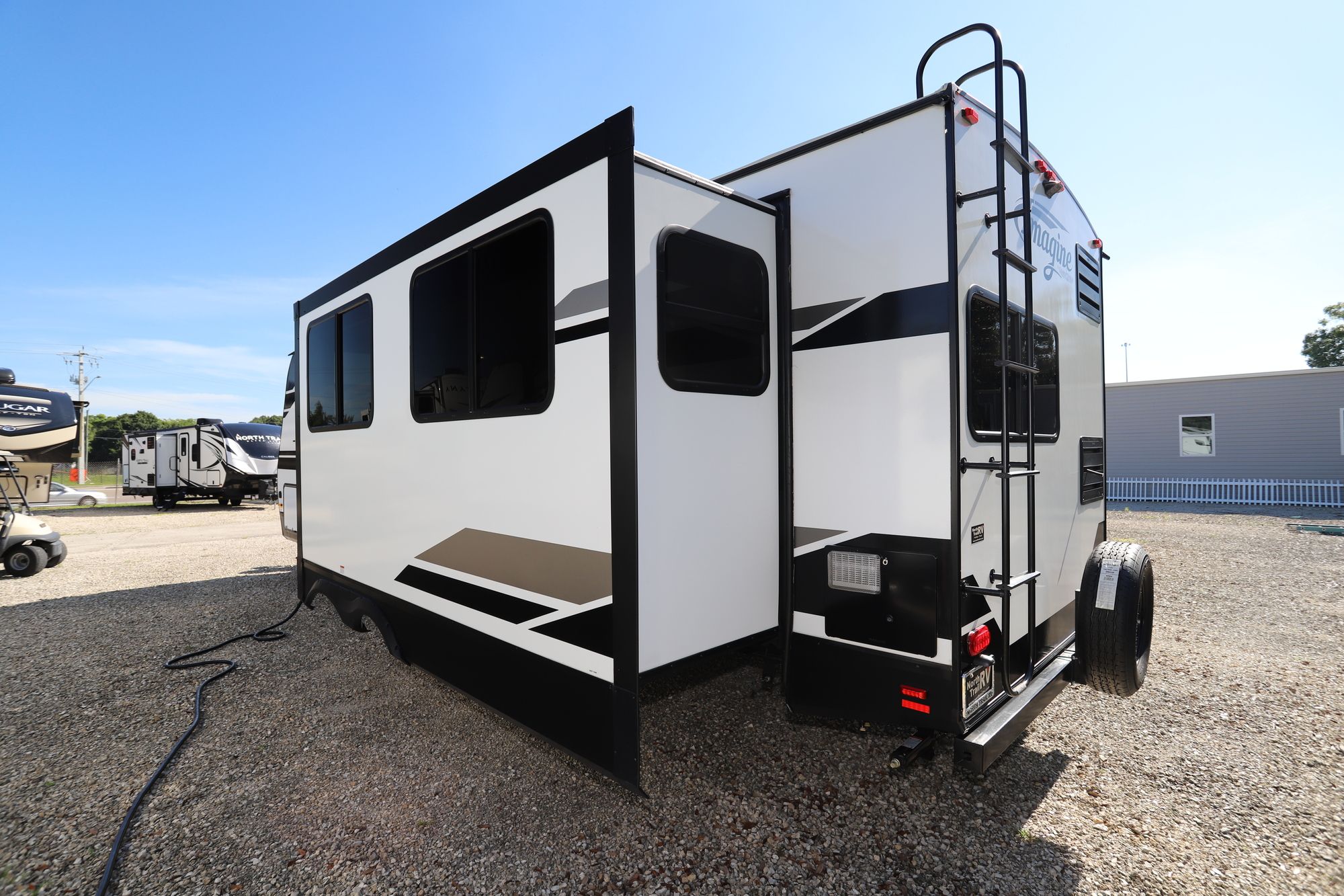 Used 2019 Grand Design Imagine 2670MK Travel Trailer  For Sale