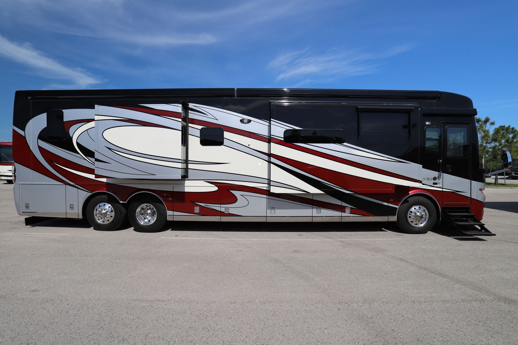 Used 2018 Newmar London Aire 4534 Class A  For Sale