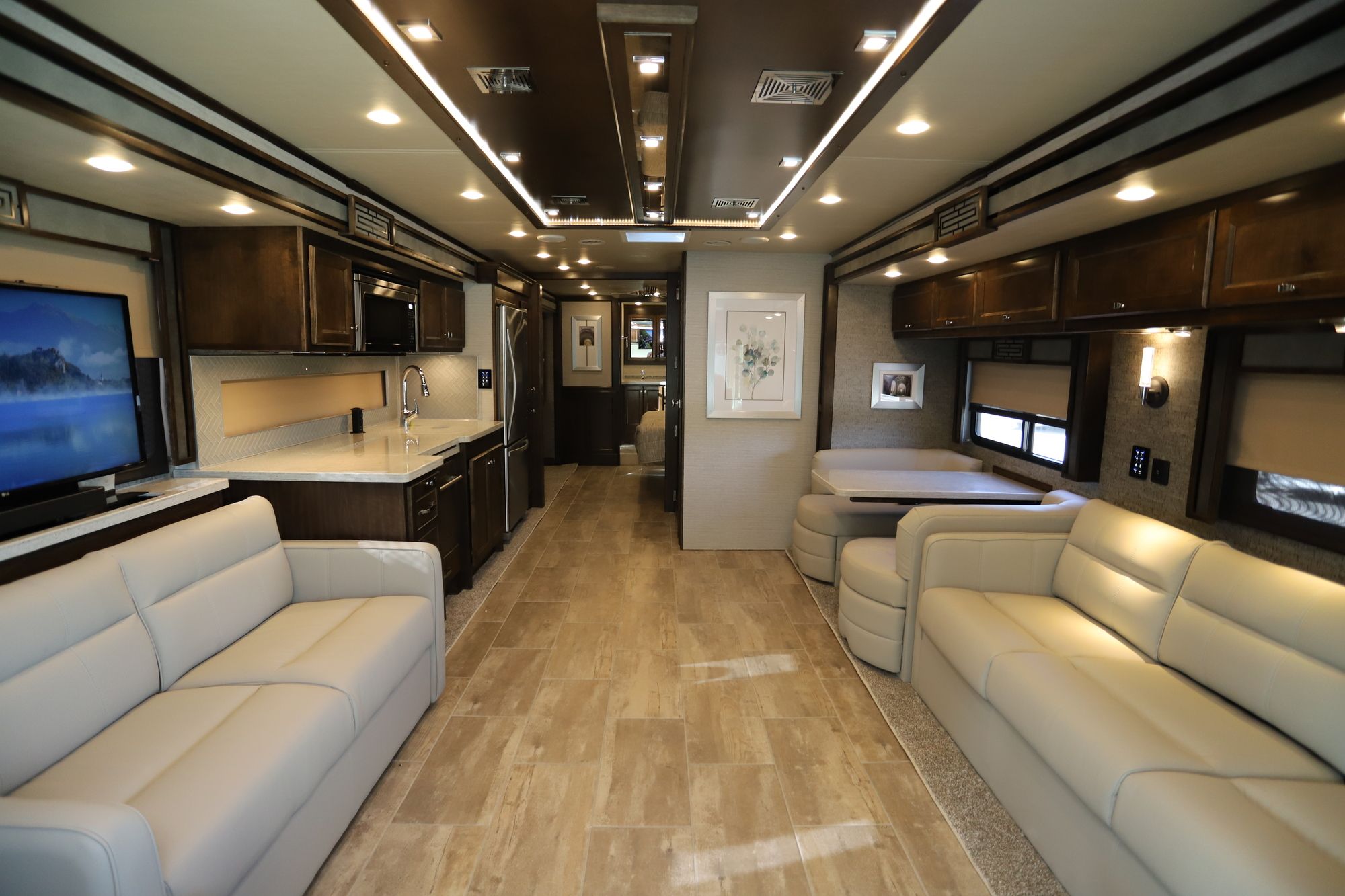 New 2020 Tiffin Motor Homes Allegro Red 37BA Class A  For Sale