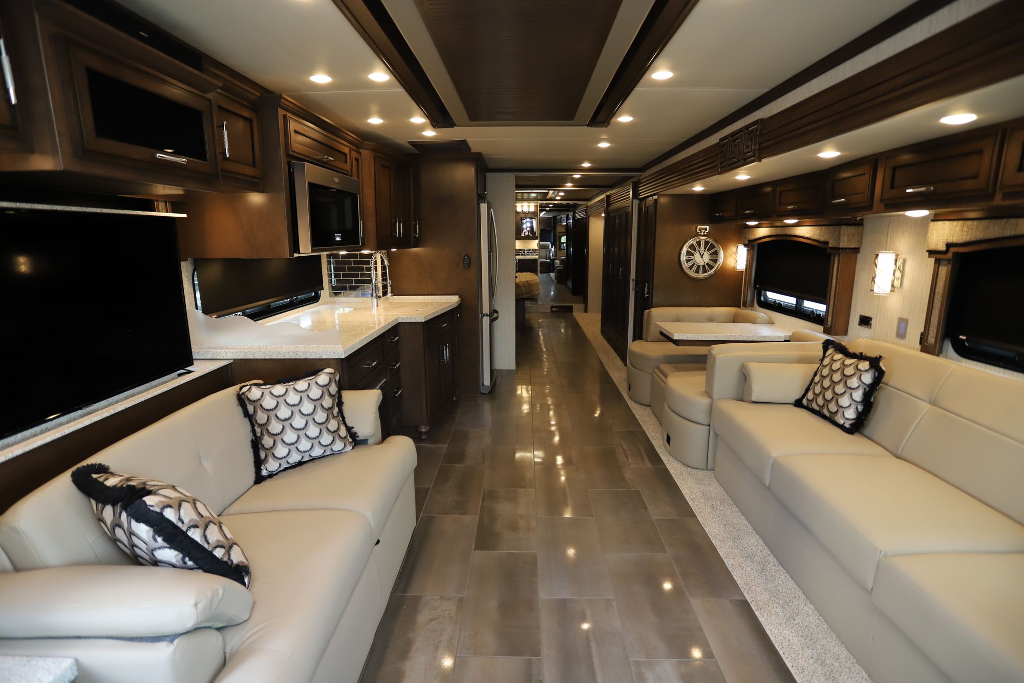 New 2020 Newmar Ventana 4326 Class A  For Sale