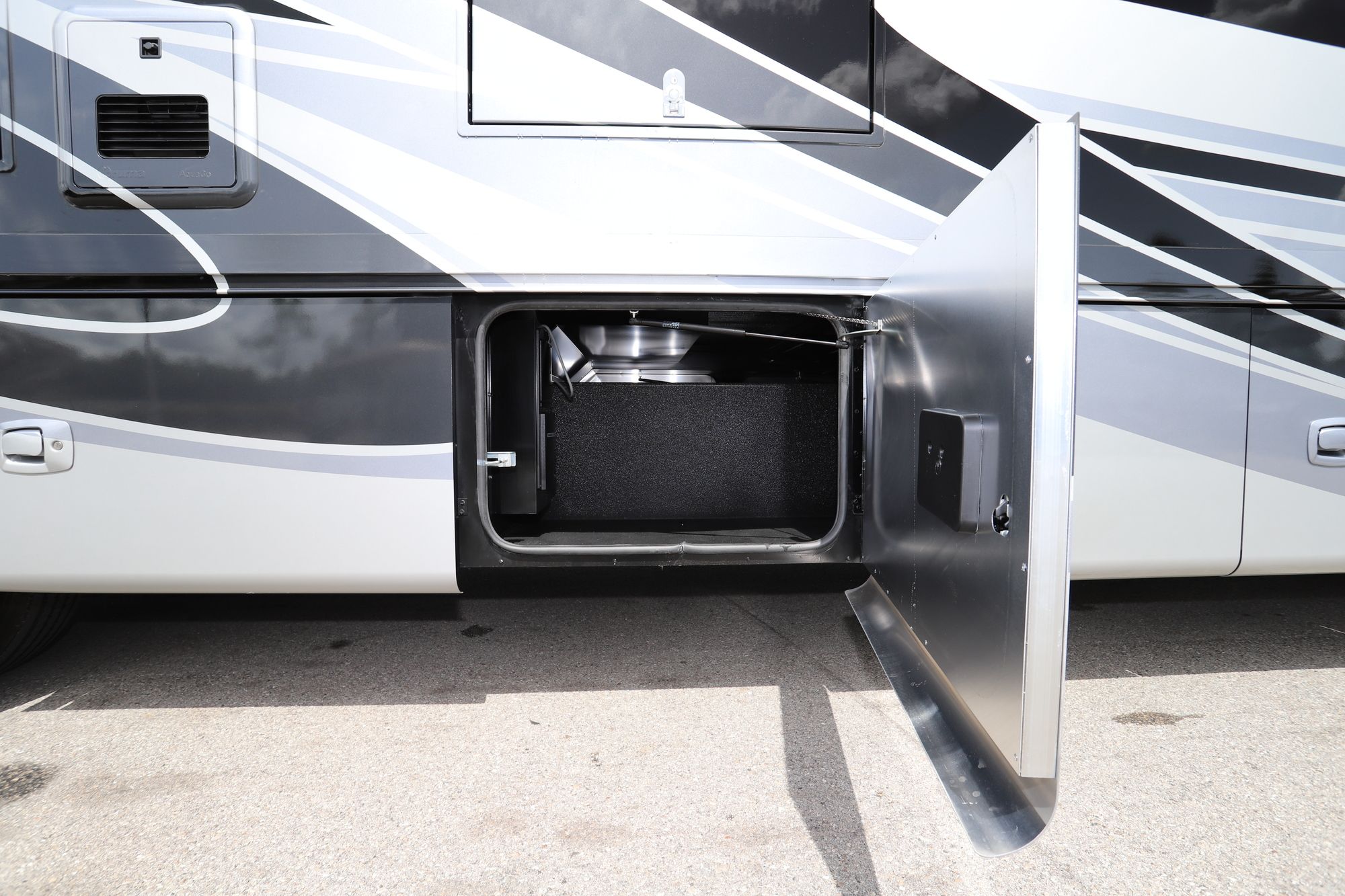 New 2021 Tiffin Motor Homes Allegro 34PA Class A  For Sale