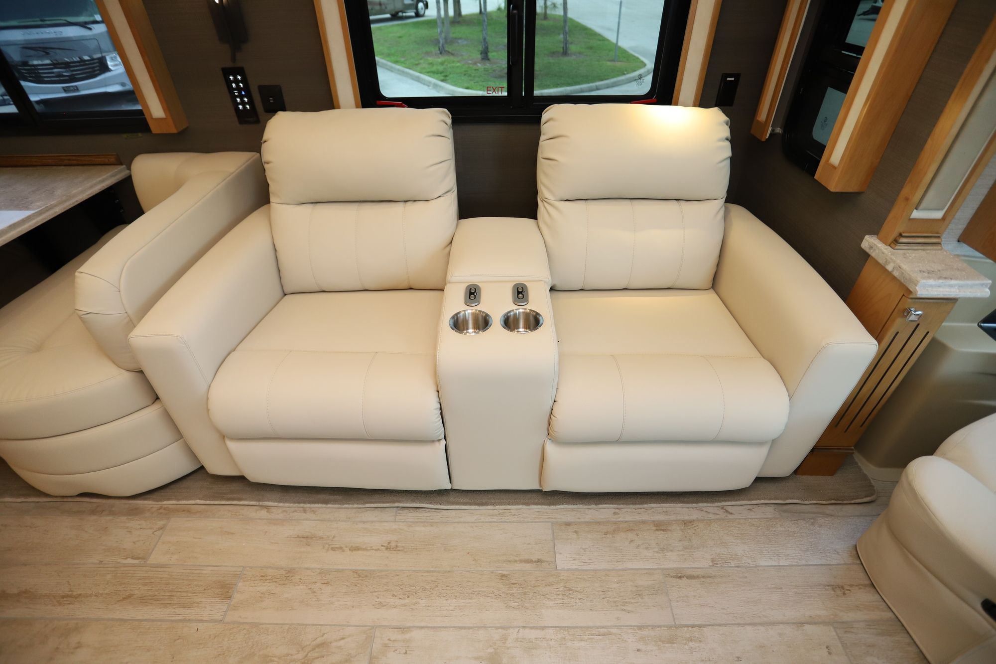 New 2020 Tiffin Motor Homes Phaeton 37BH Class A  For Sale