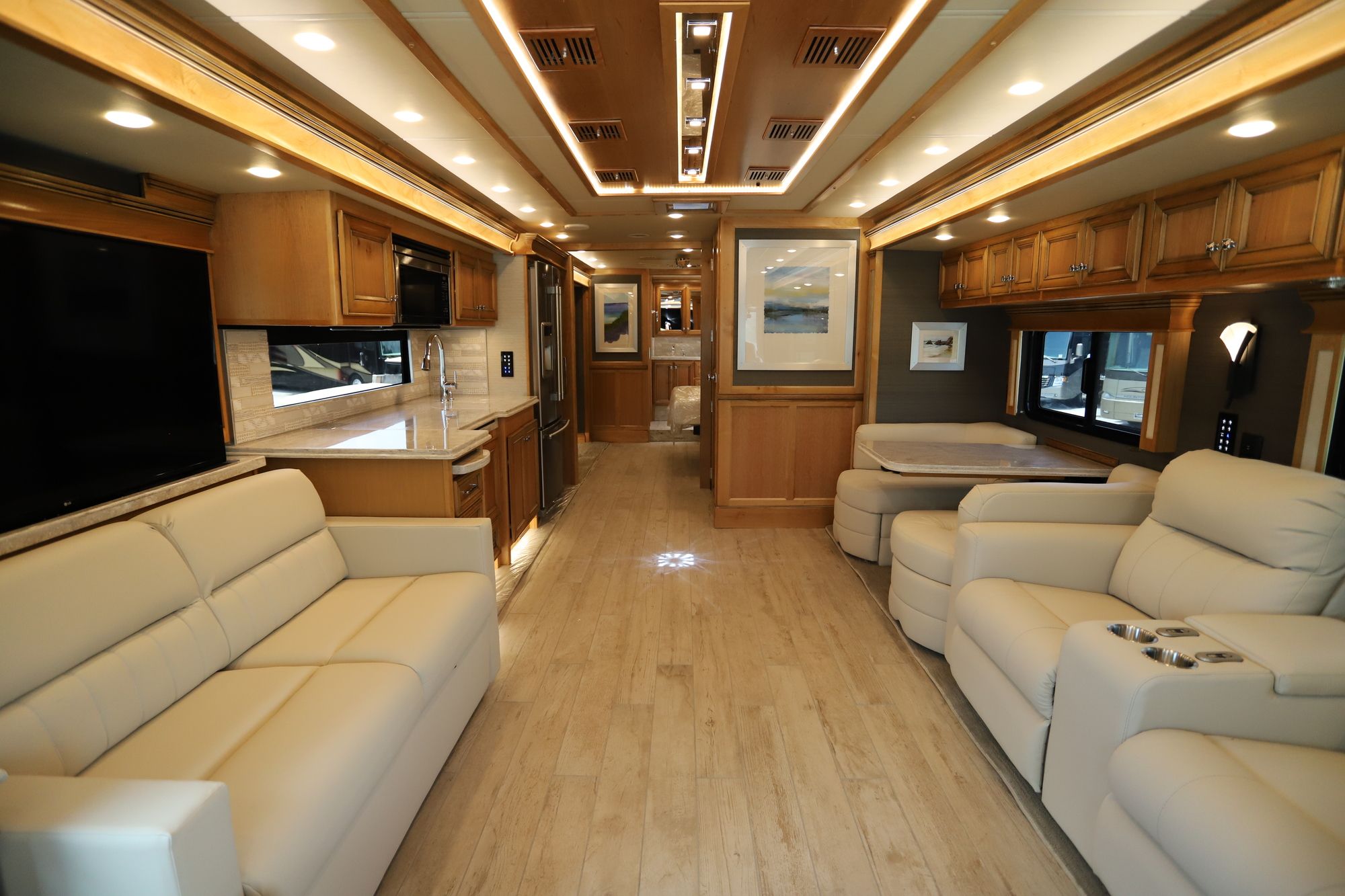 New 2020 Tiffin Motor Homes Phaeton 37BH Class A  For Sale