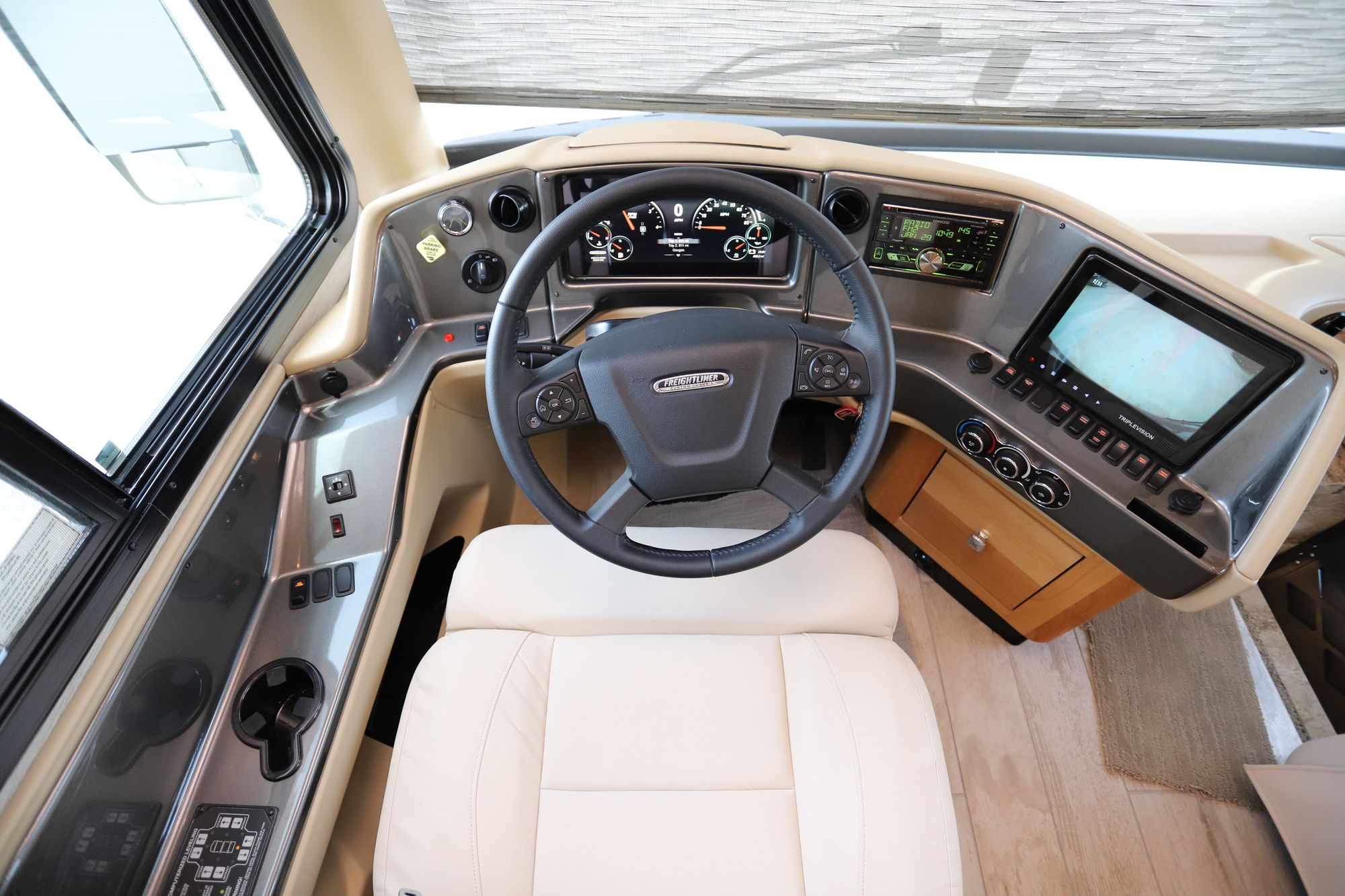 New 2020 Tiffin Motor Homes Phaeton 37BH Class A  For Sale