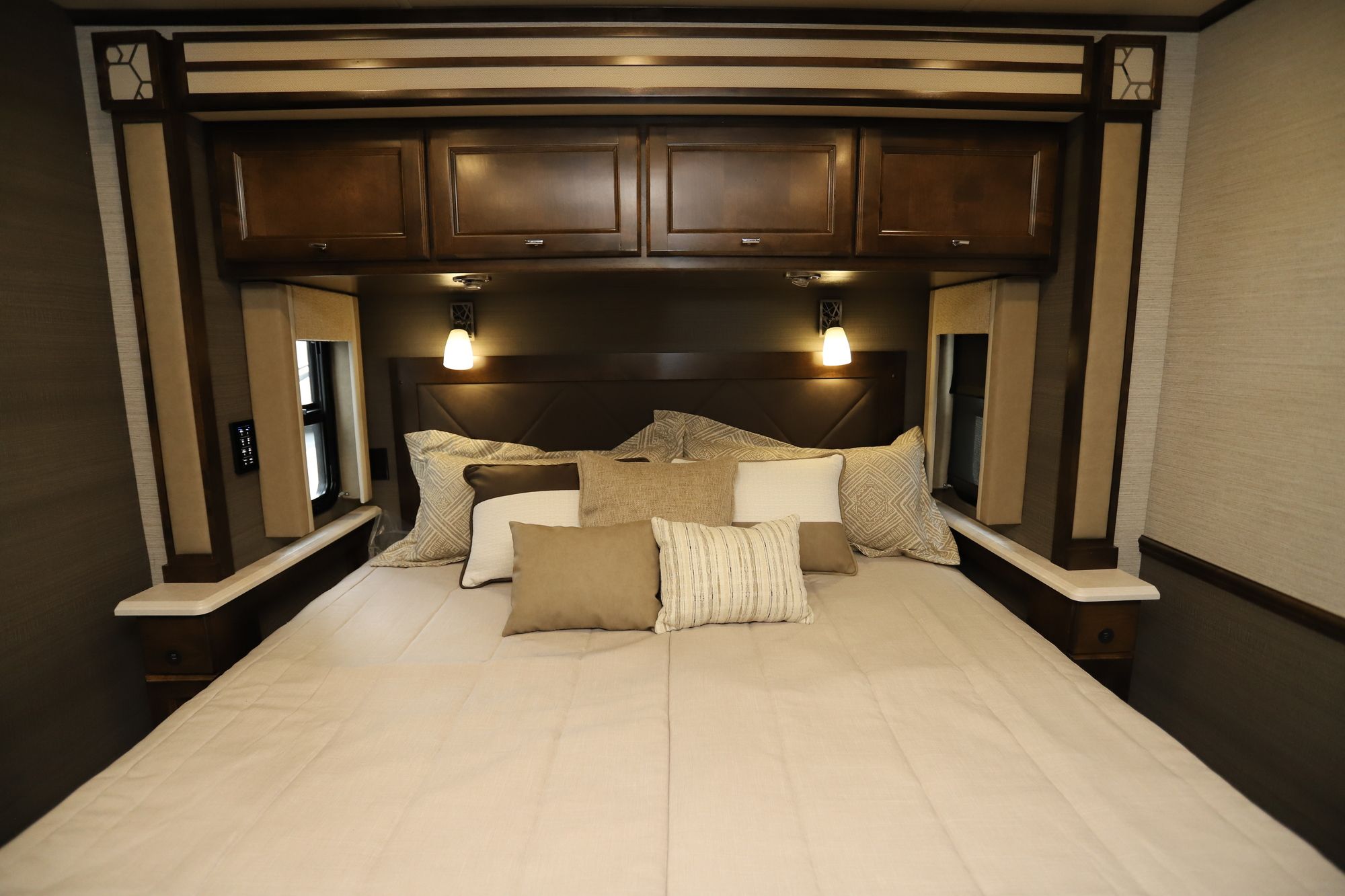 New 2021 Tiffin Motor Homes Allegro 34PA Class A  For Sale