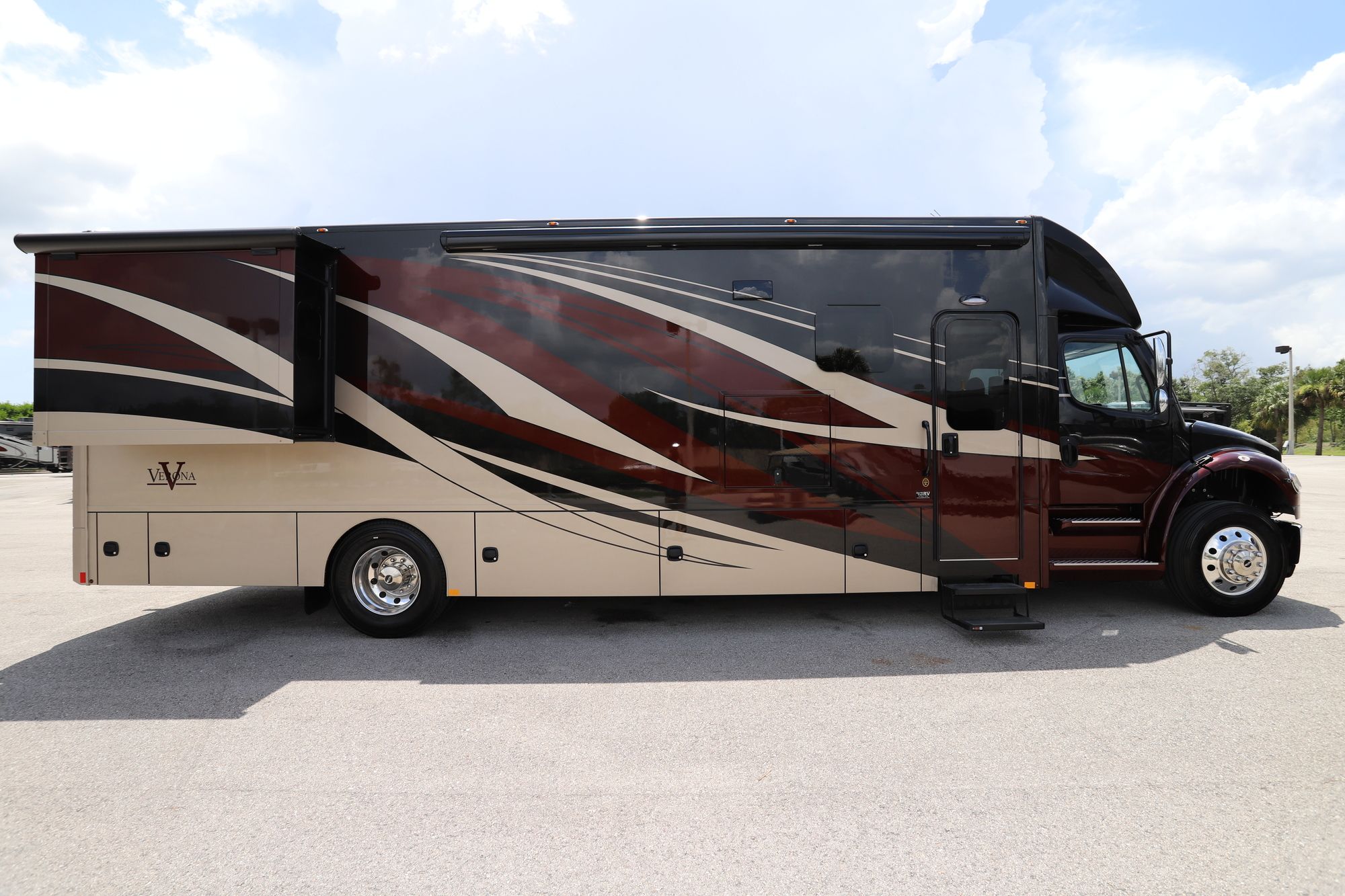 New 2021 Renegade Rv Verona 36VSB Super C  For Sale