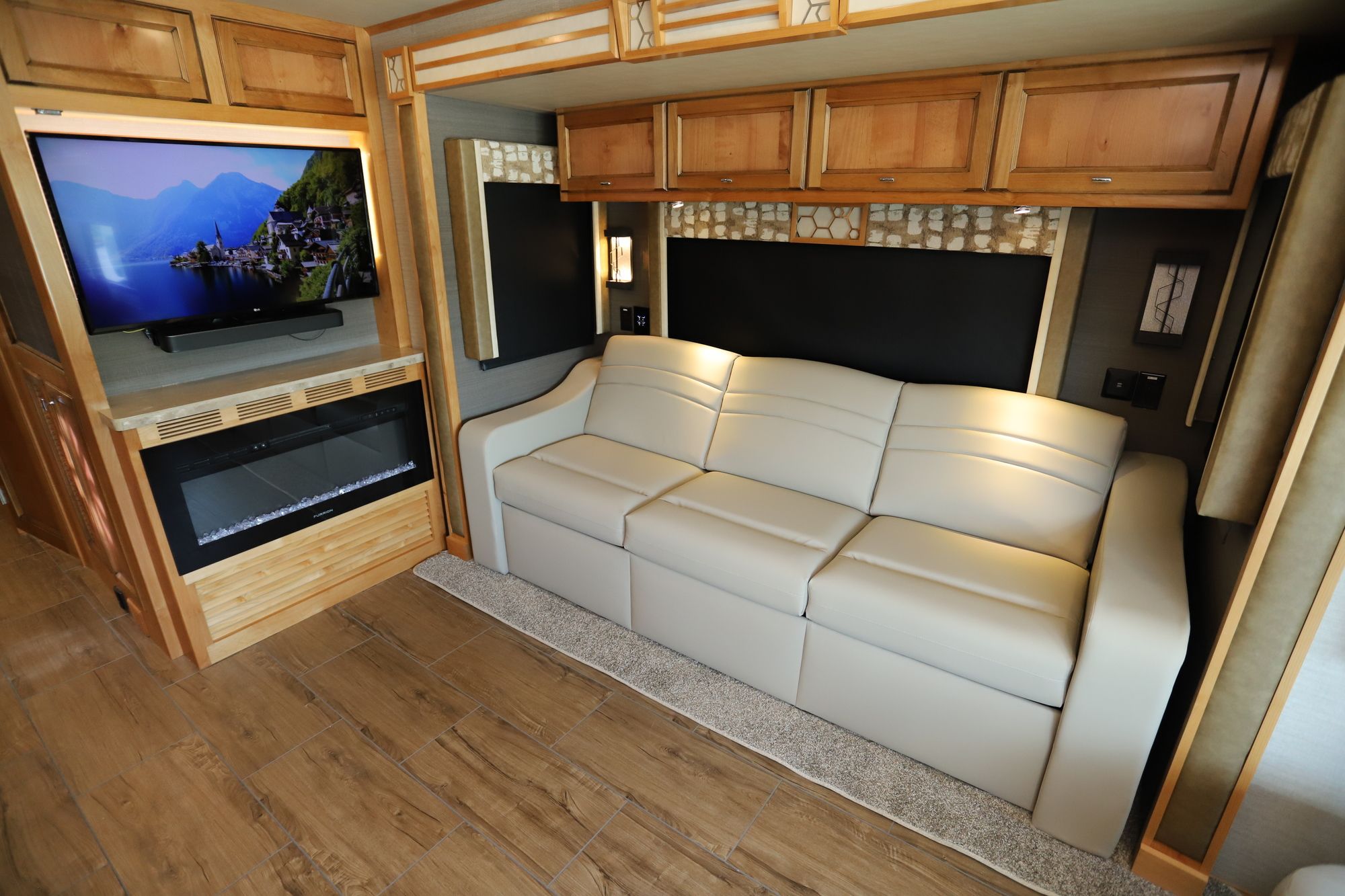 New 2021 Tiffin Motor Homes Allegro 34PA Class A  For Sale