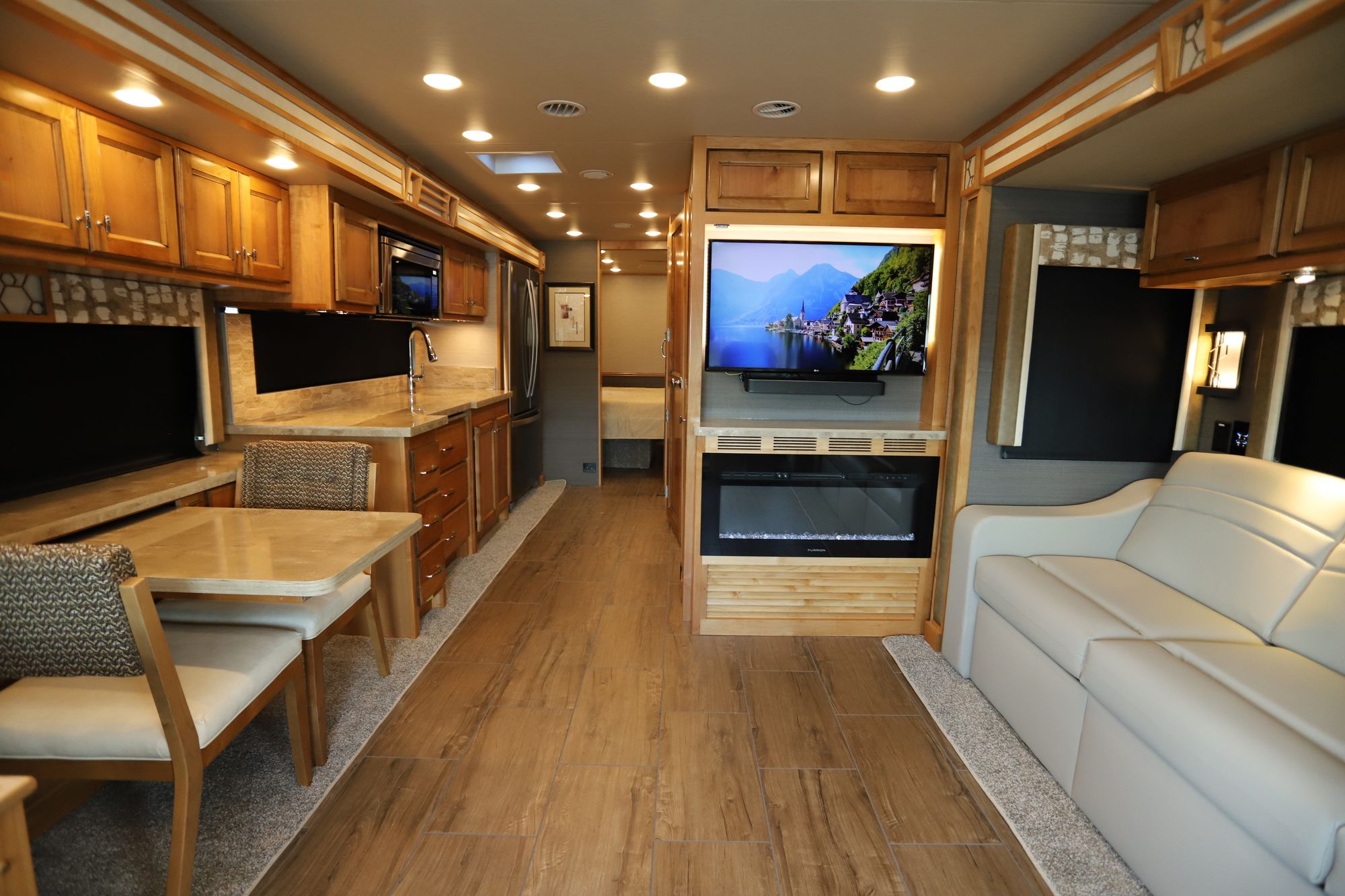 New 2021 Tiffin Motor Homes Allegro 34PA Class A  For Sale