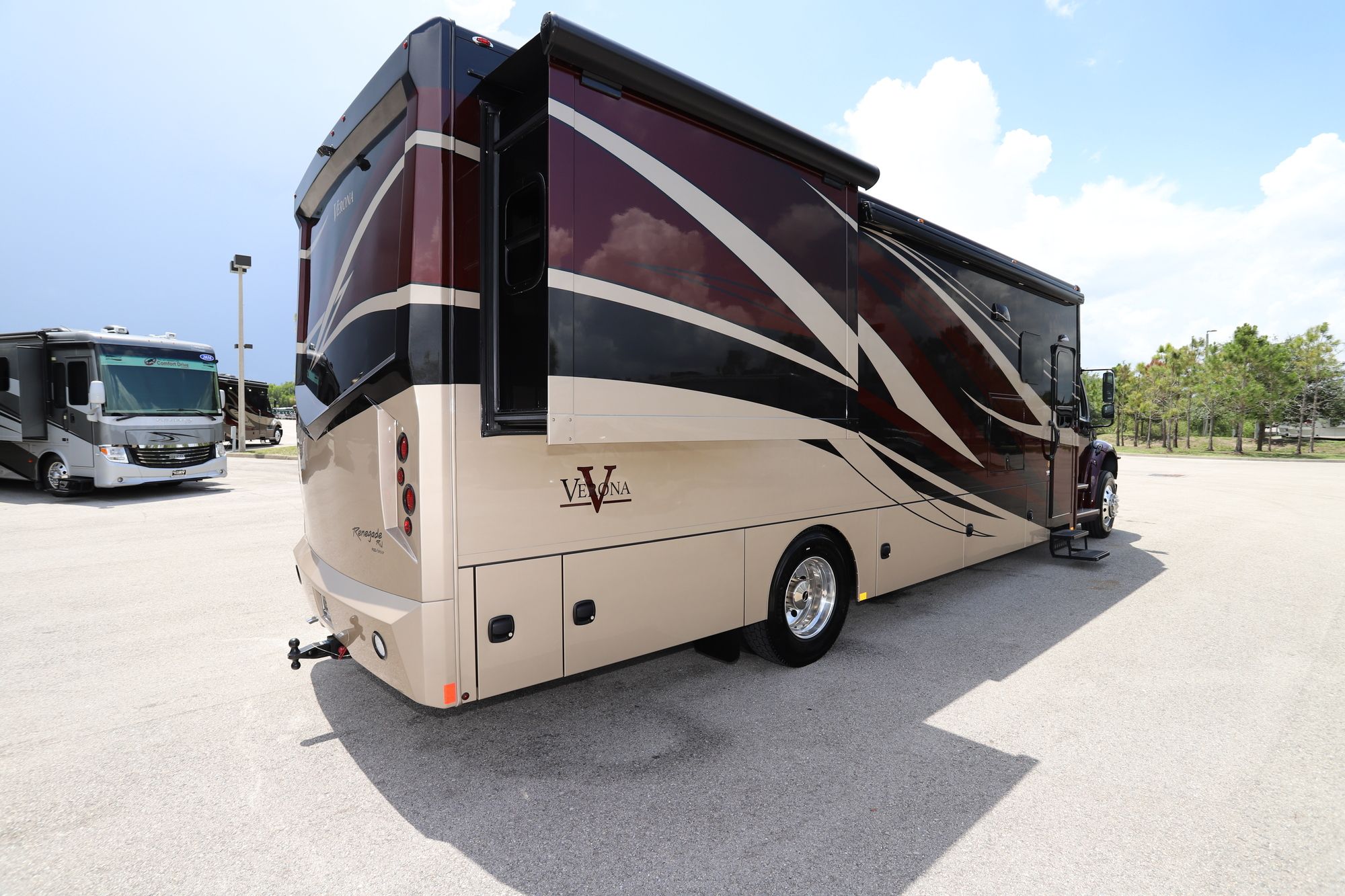 New 2021 Renegade Rv Verona 36VSB Super C  For Sale