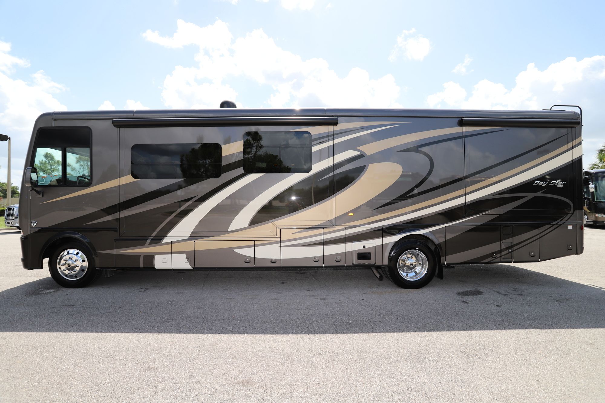 New 2021 Newmar Bay Star 3626 Class A  For Sale
