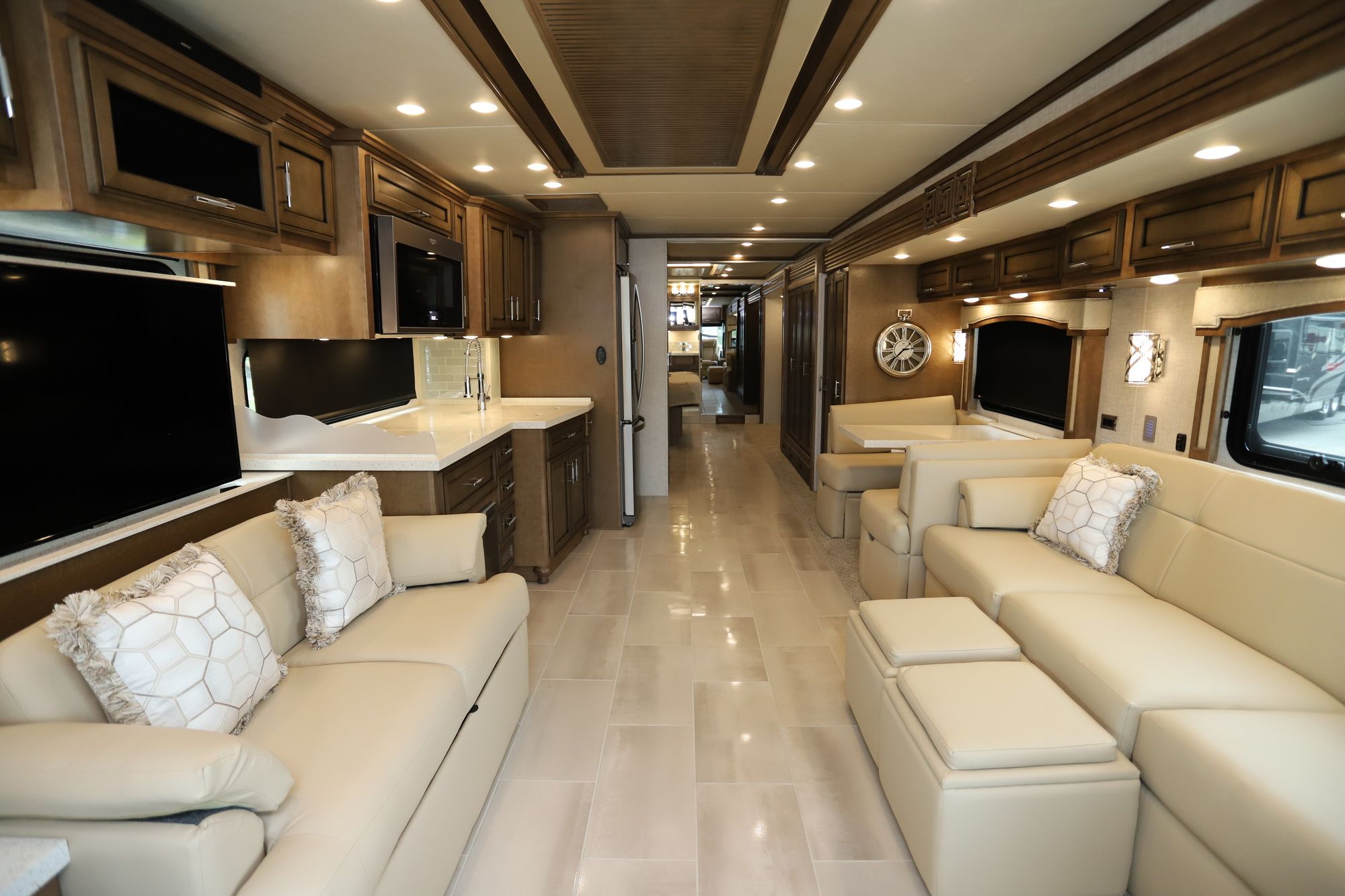 New 2020 Newmar Ventana 4326 Class A  For Sale