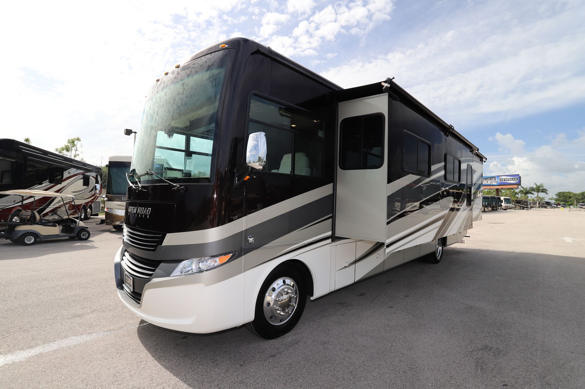 New 2021 Tiffin Motor Homes Allegro 36LA Class A  For Sale