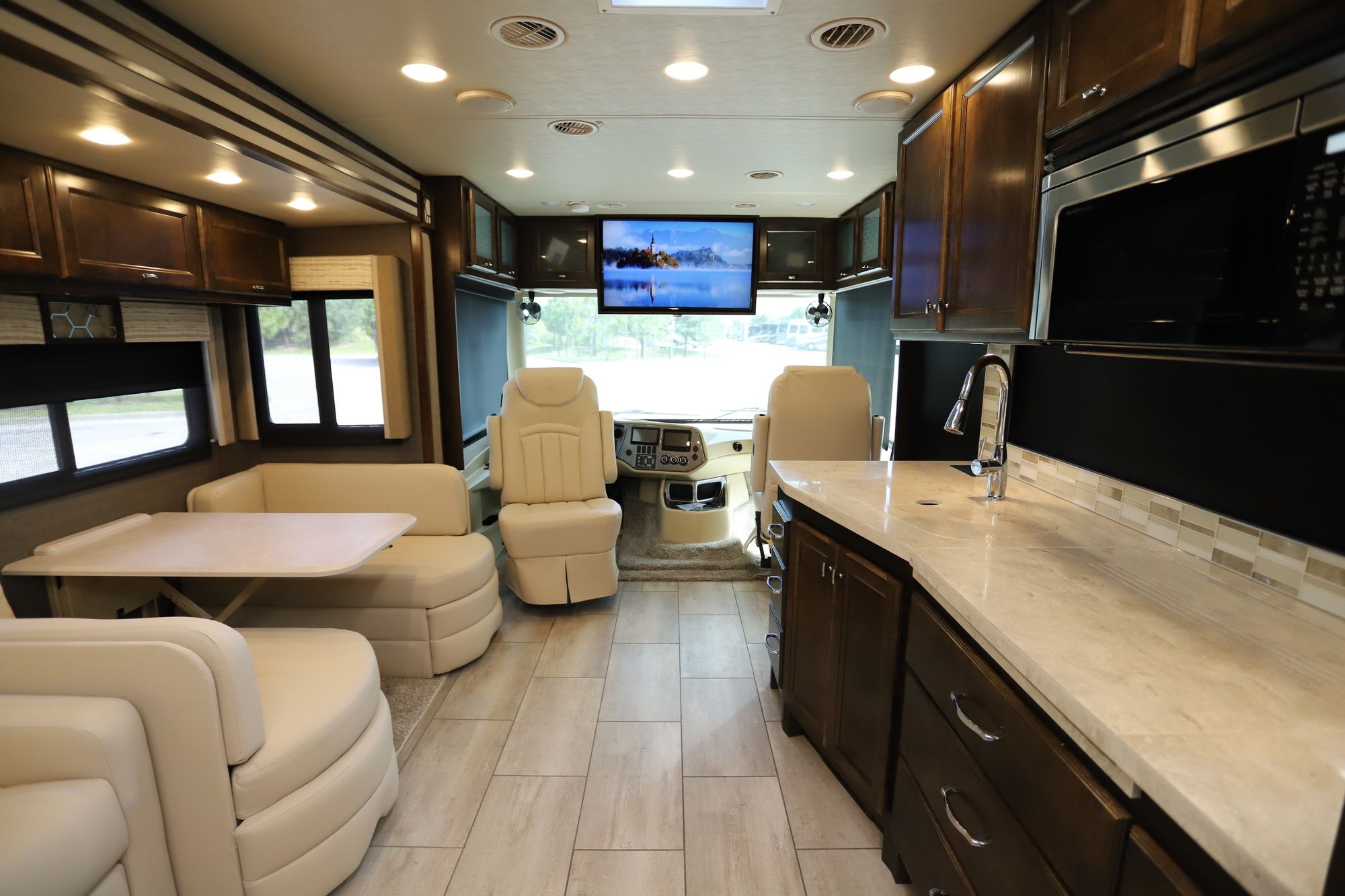 New 2021 Tiffin Motor Homes Allegro 36LA Class A  For Sale