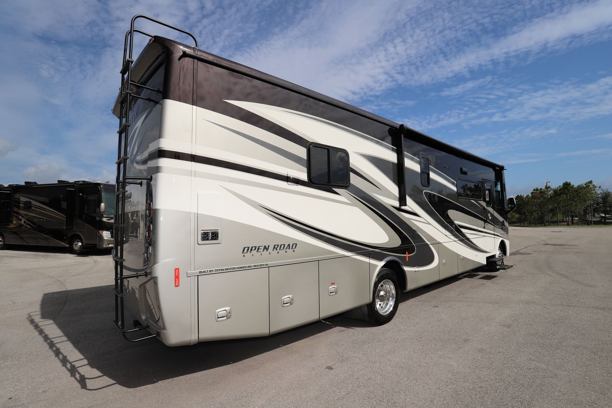 New 2021 Tiffin Motor Homes Allegro 36LA Class A  For Sale