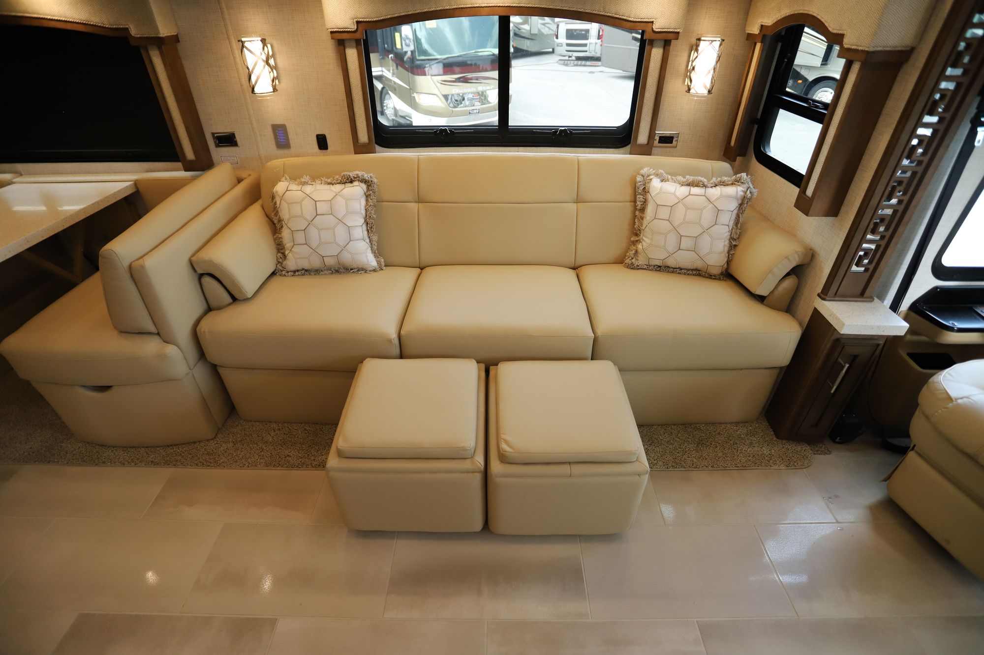 New 2020 Newmar Ventana 4326 Class A  For Sale