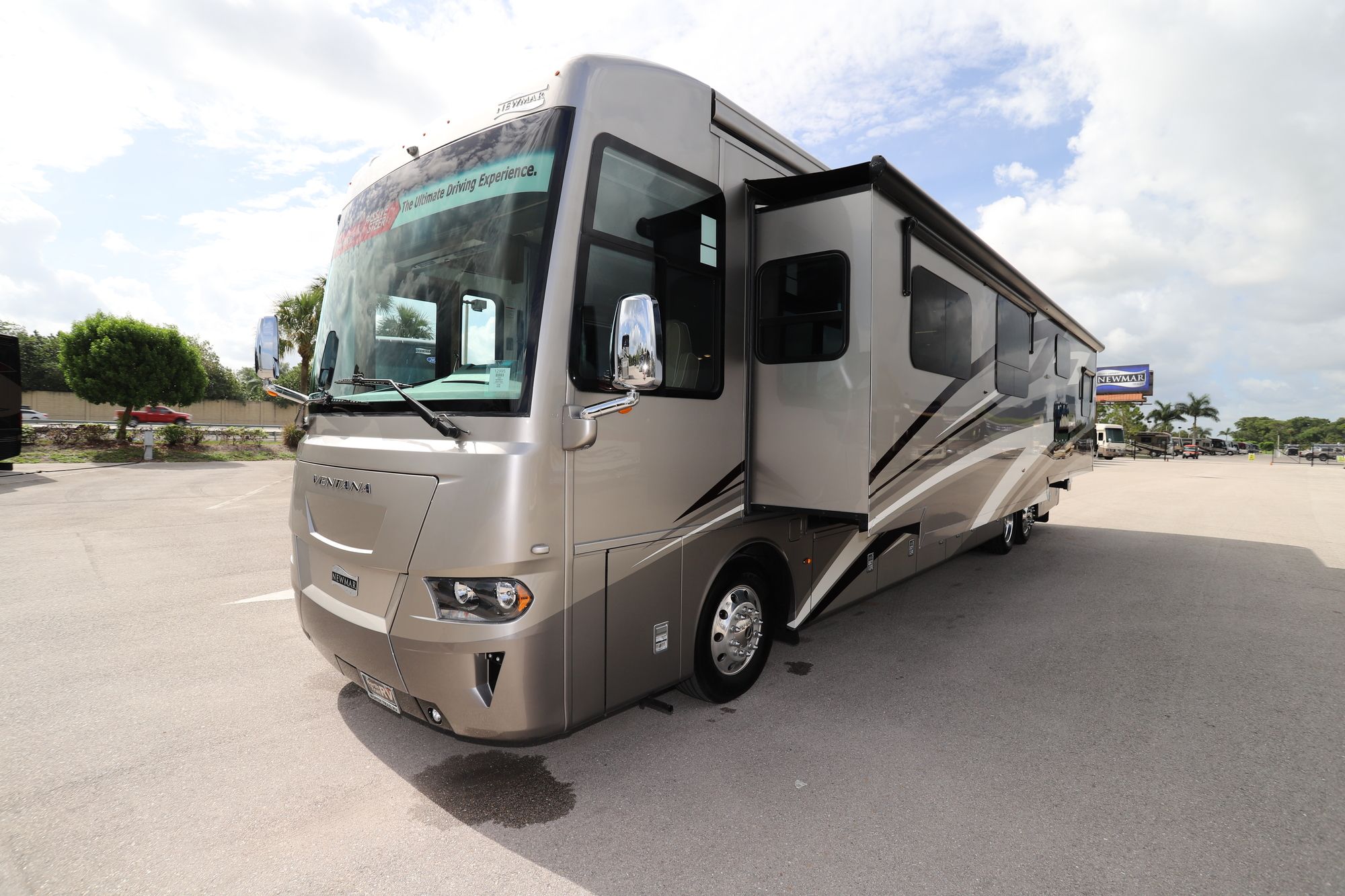 New 2020 Newmar Ventana 4326 Class A  For Sale