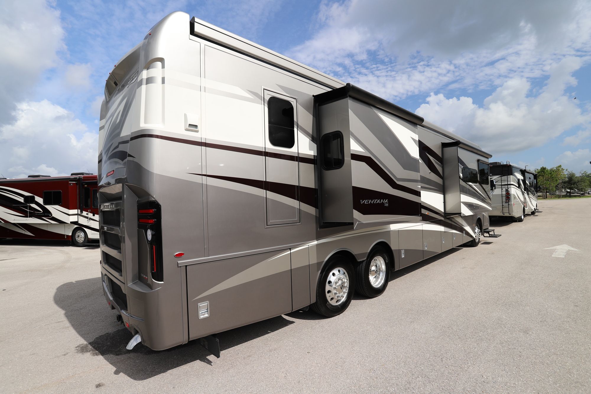 New 2020 Newmar Ventana 4326 Class A  For Sale