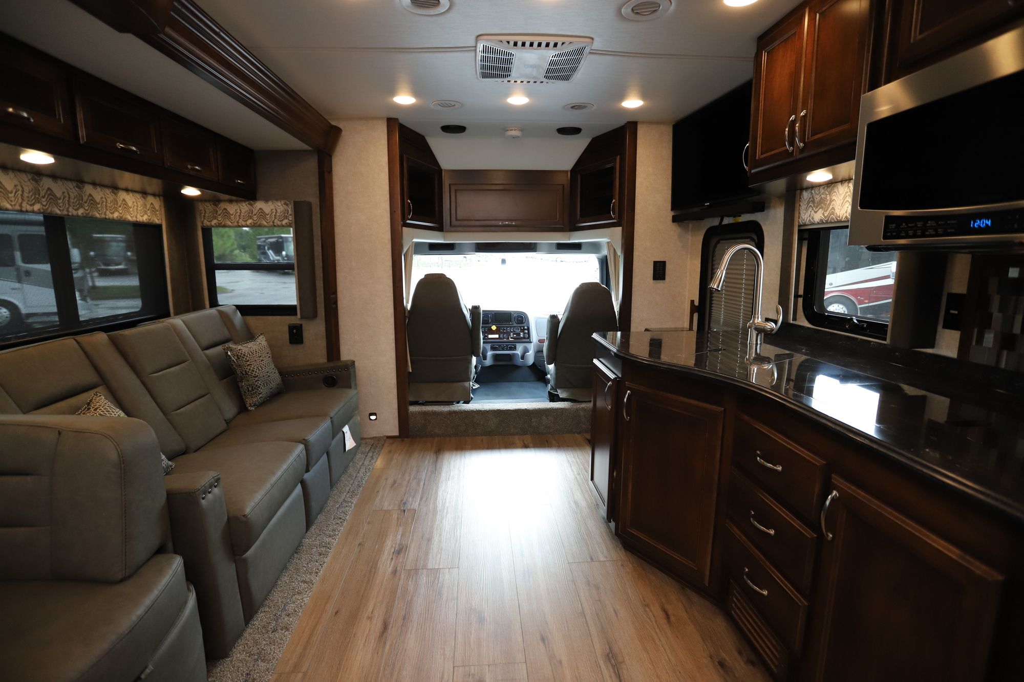 New 2021 Renegade Rv Verona 36VSB Super C  For Sale