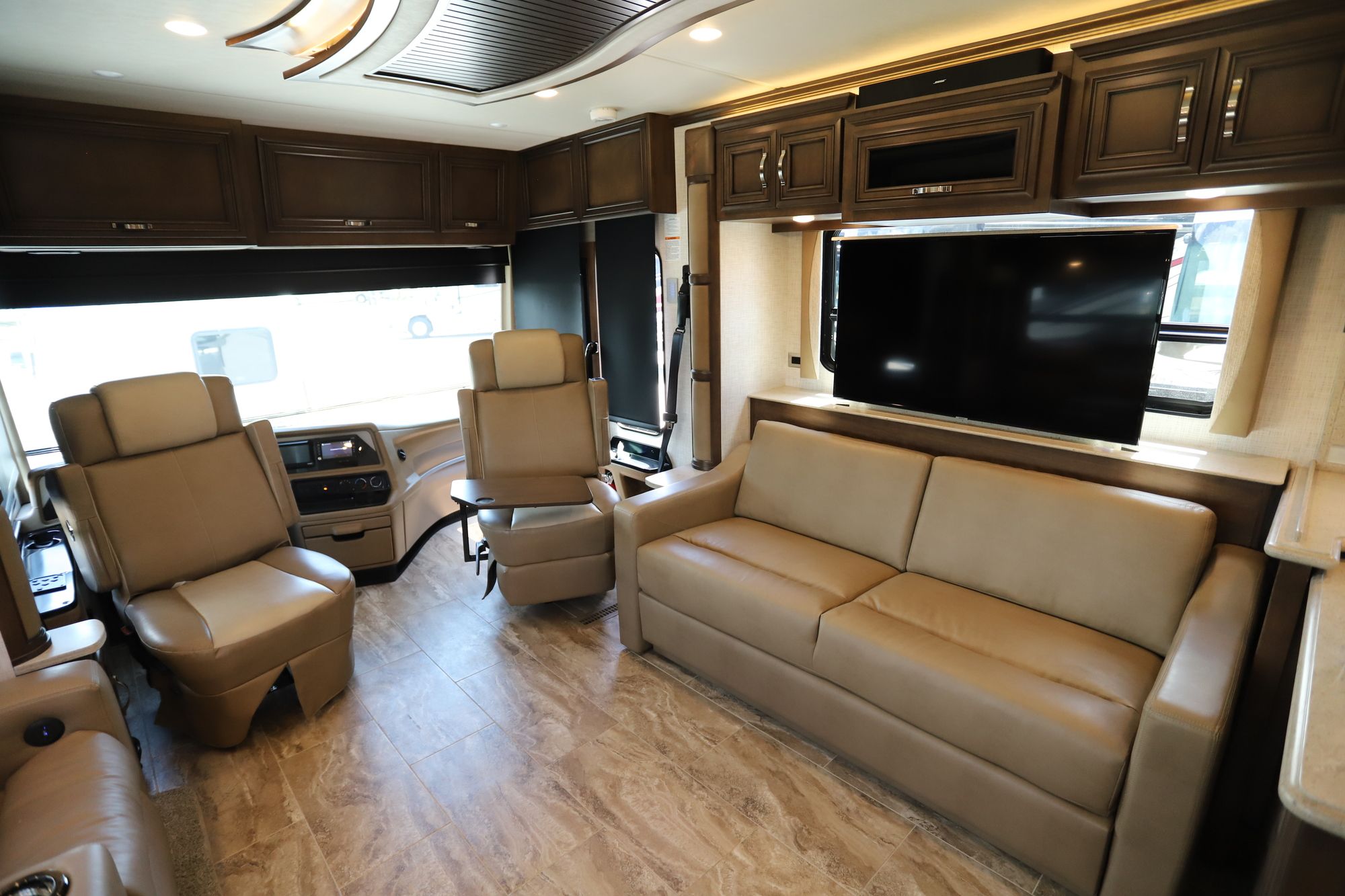 New 2021 Newmar Kountry Star 3717 Class A  For Sale