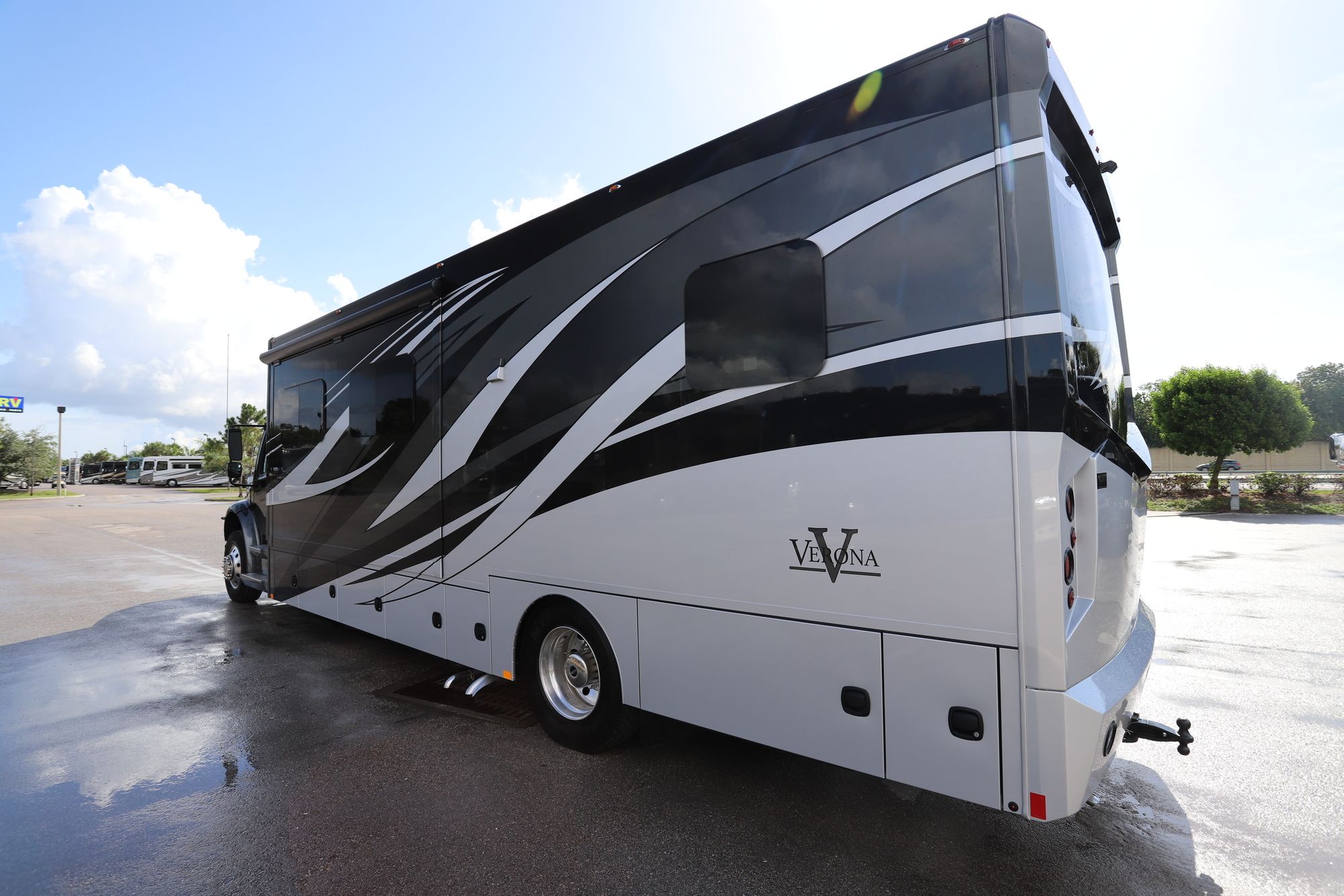 New 2021 Renegade Rv Verona 36VSB Super C  For Sale