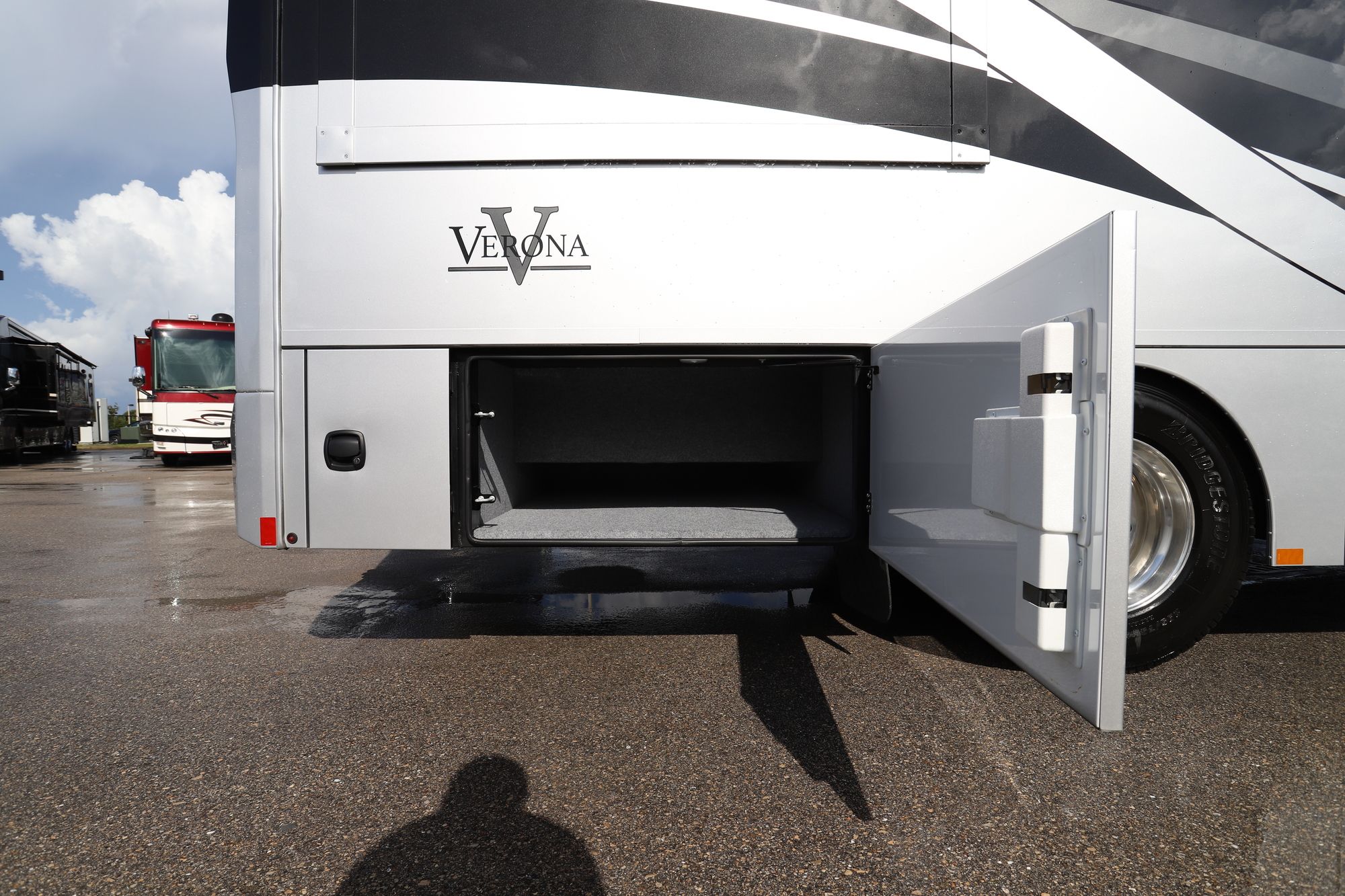 New 2021 Renegade Rv Verona 36VSB Super C  For Sale