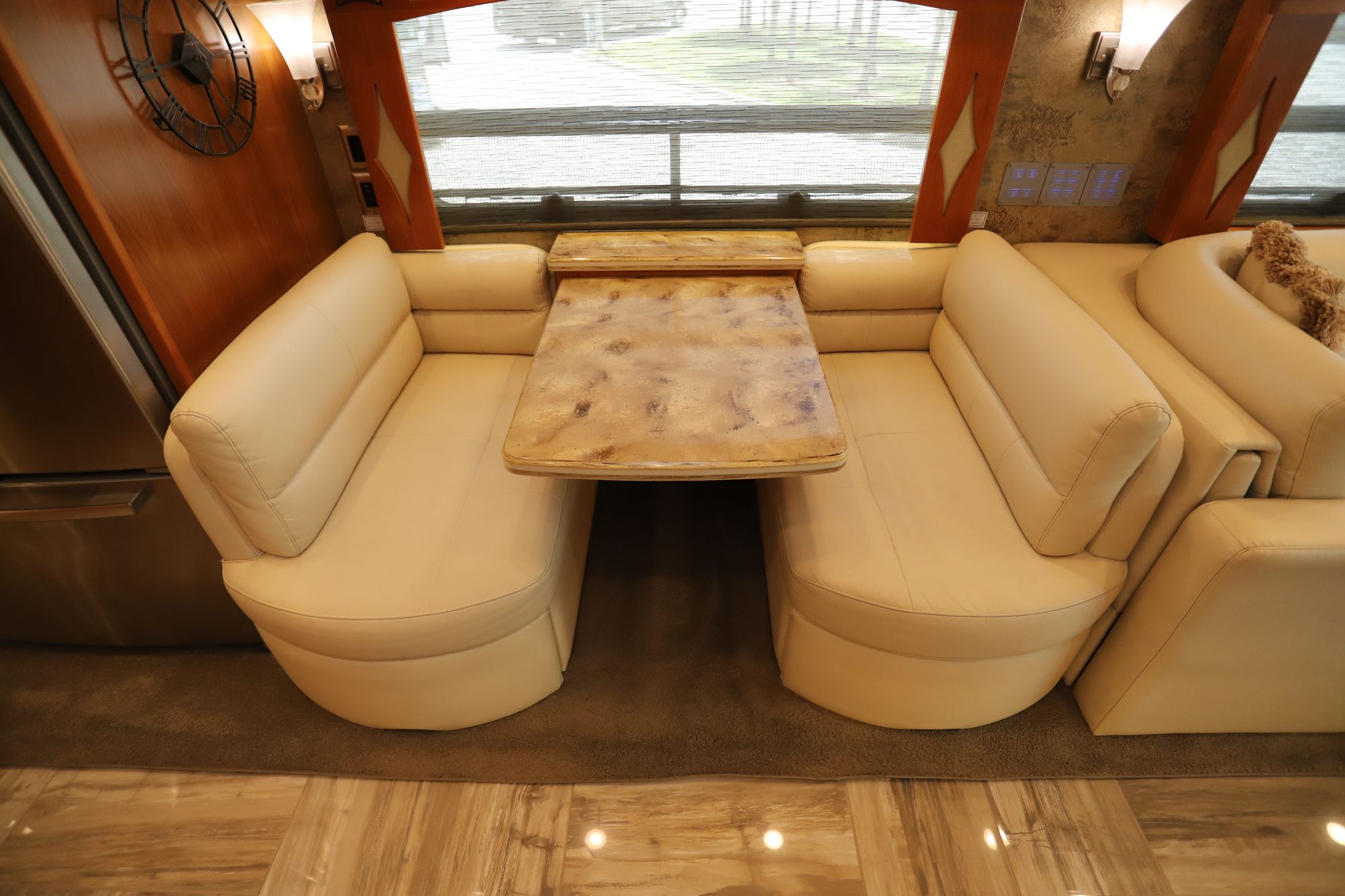 Used 2015 Newmar London Aire 4503 Class A  For Sale