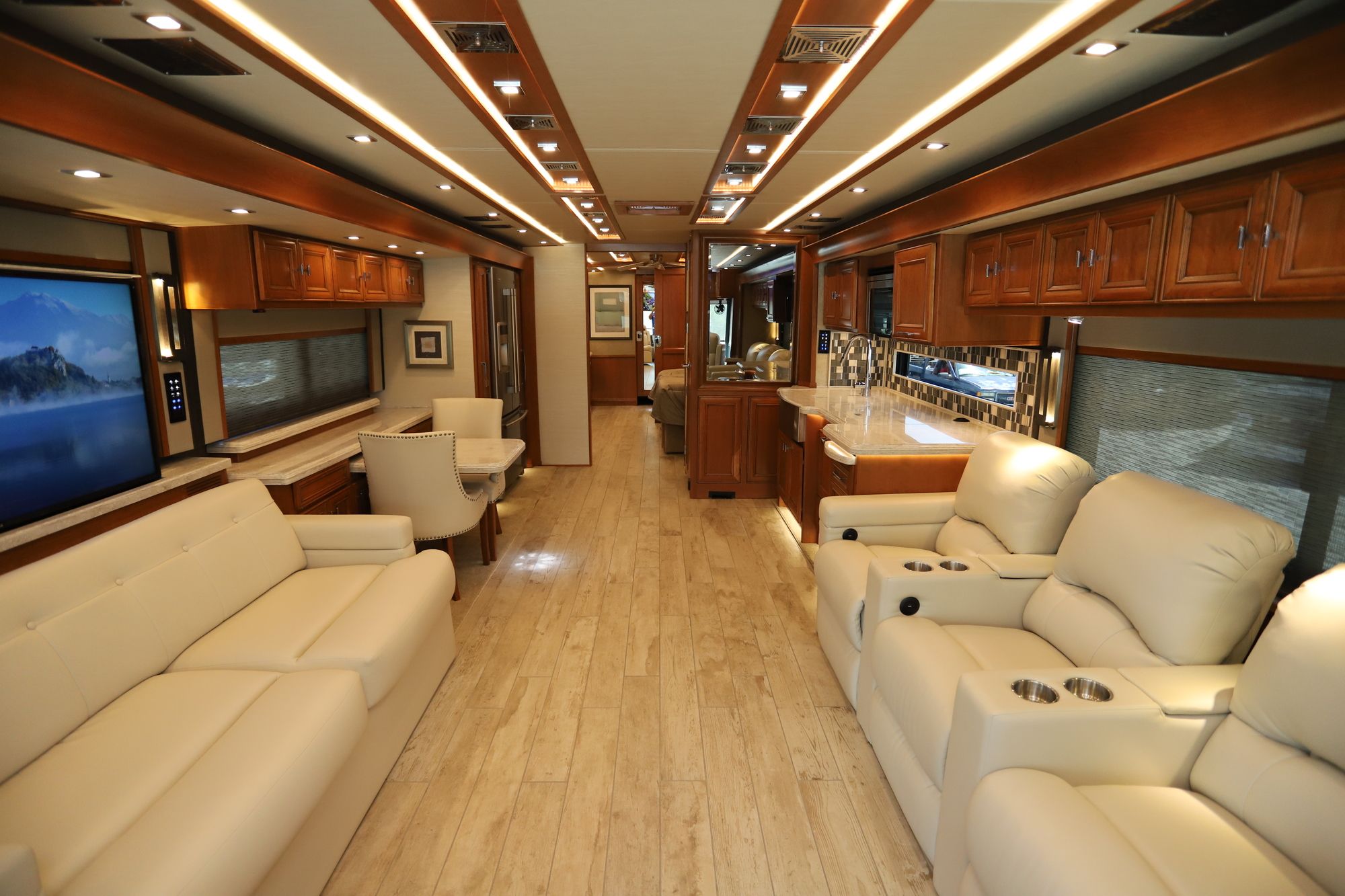 Used 2019 Tiffin Motor Homes Allegro Bus 45OPP Class A  For Sale