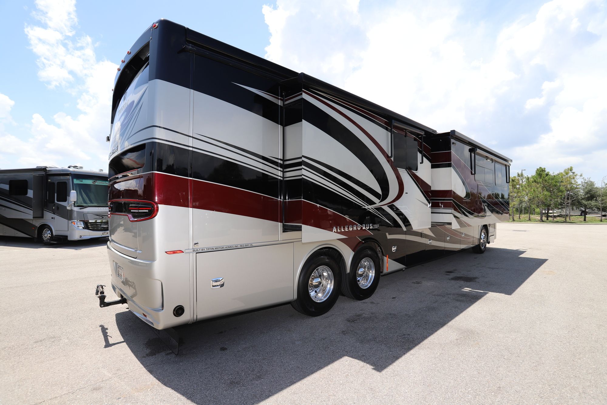 Used 2019 Tiffin Motor Homes Allegro Bus 45OPP Class A  For Sale