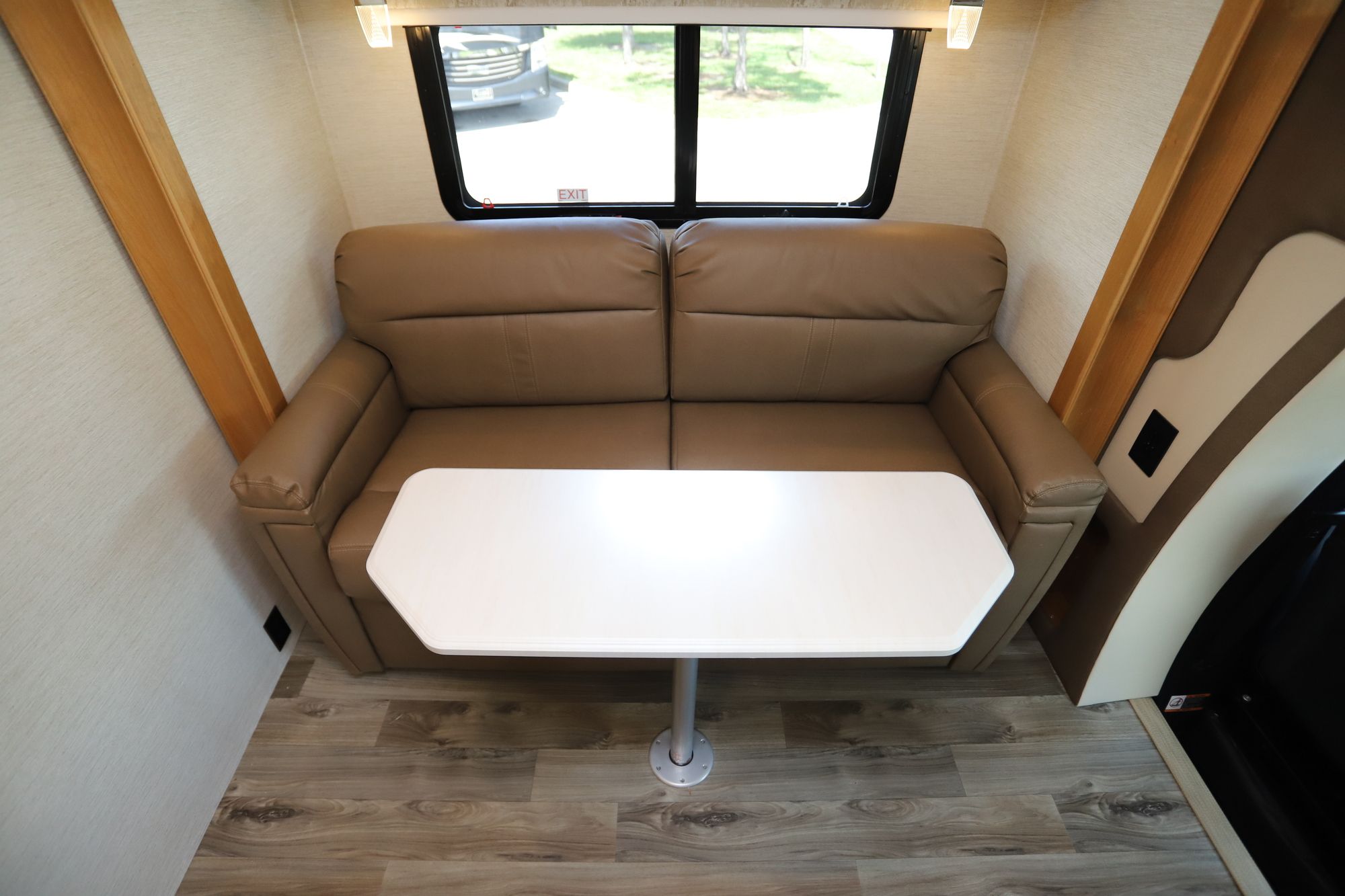 Used 2020 Tiffin Motor Homes Wayfarer 25QW Class C  For Sale